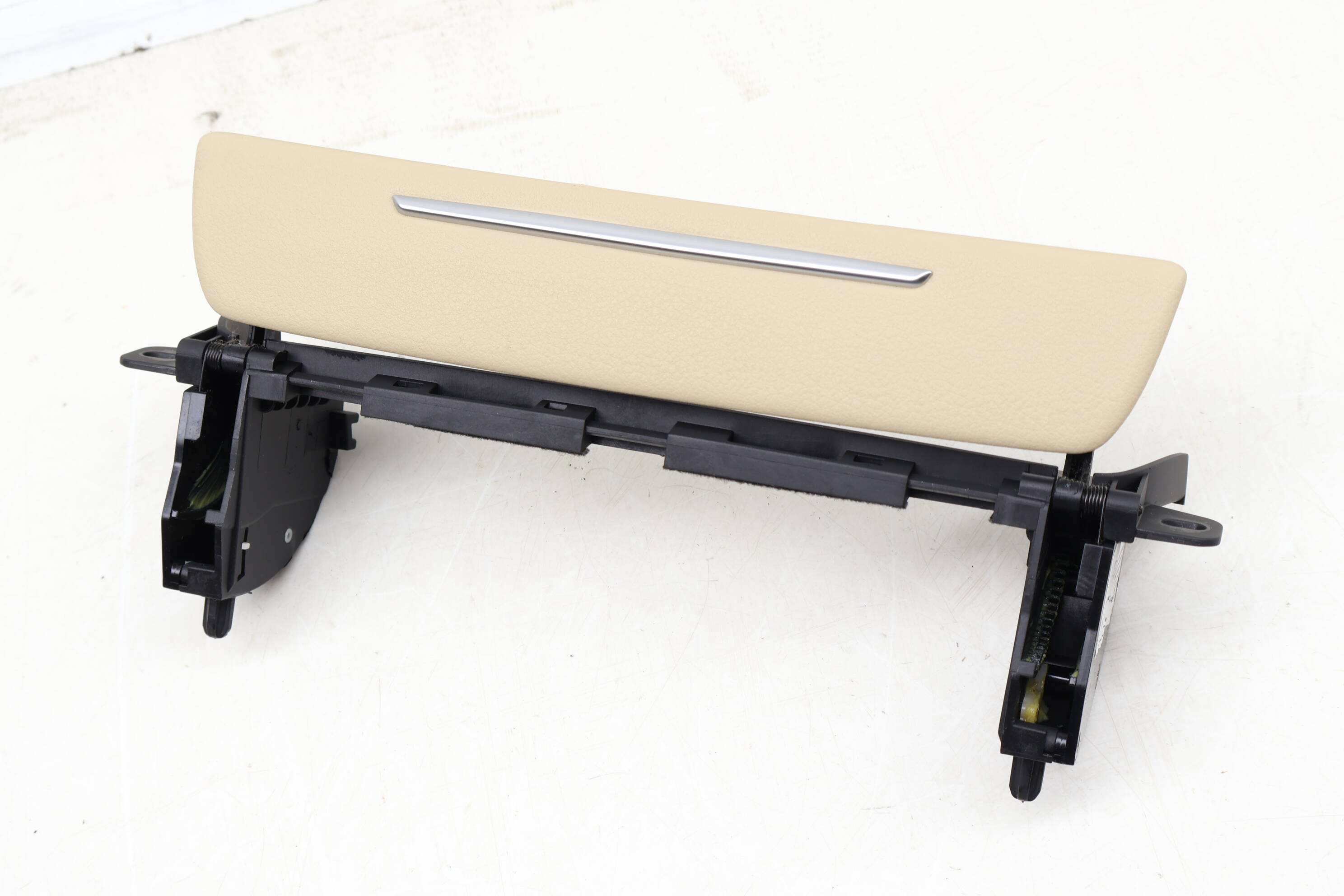 Dash Trim / Cover 4H0858381A