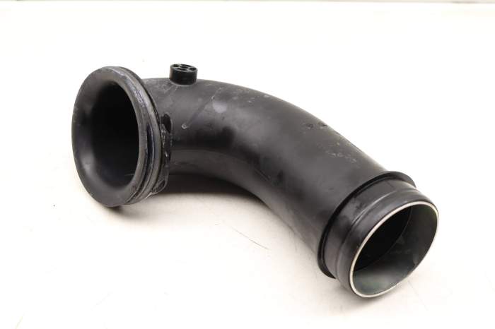 Air Intake Hose / Duct 7P5129533 95811011400 main product photo