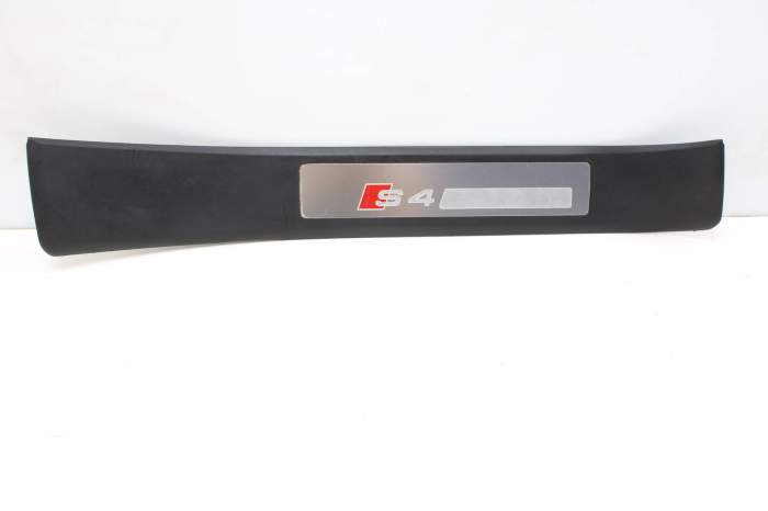 Door Sill / Scuff Plate (S4) 8E0853376D main product photo