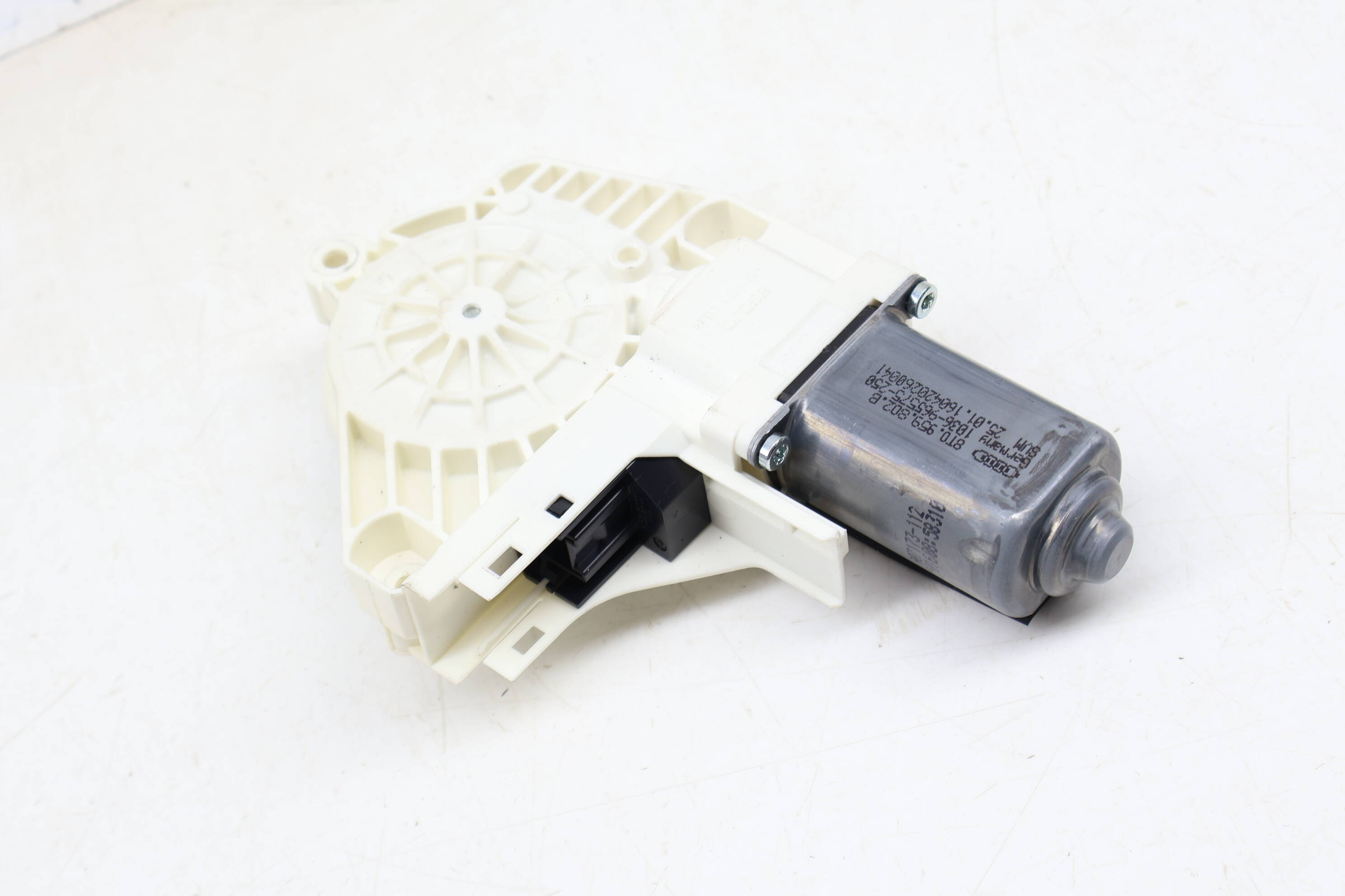 Power Window Motor 8T0959802B