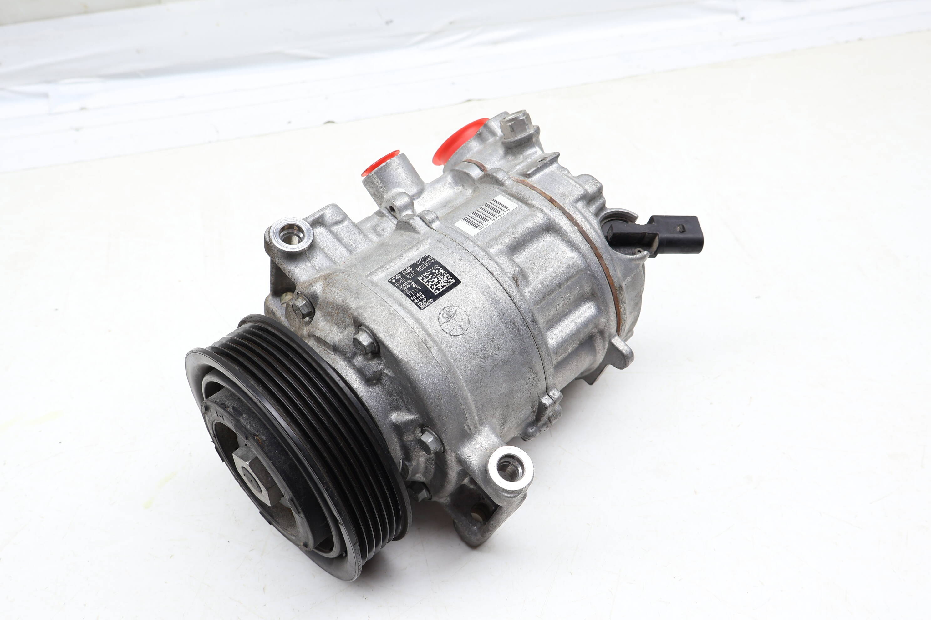 Ac Compressor 4M0820803