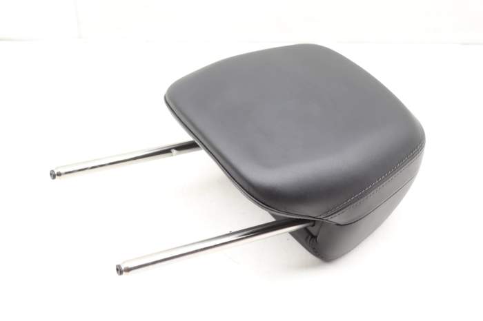 Seat Headrest / Head Rest 7P5881902P 95852191200 main product photo