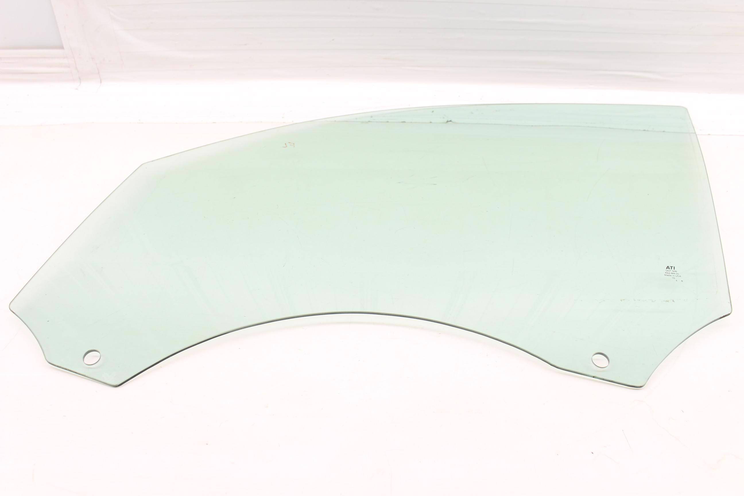 Door&#x20;Window&#x20;Glass&#x20;8R0845201C