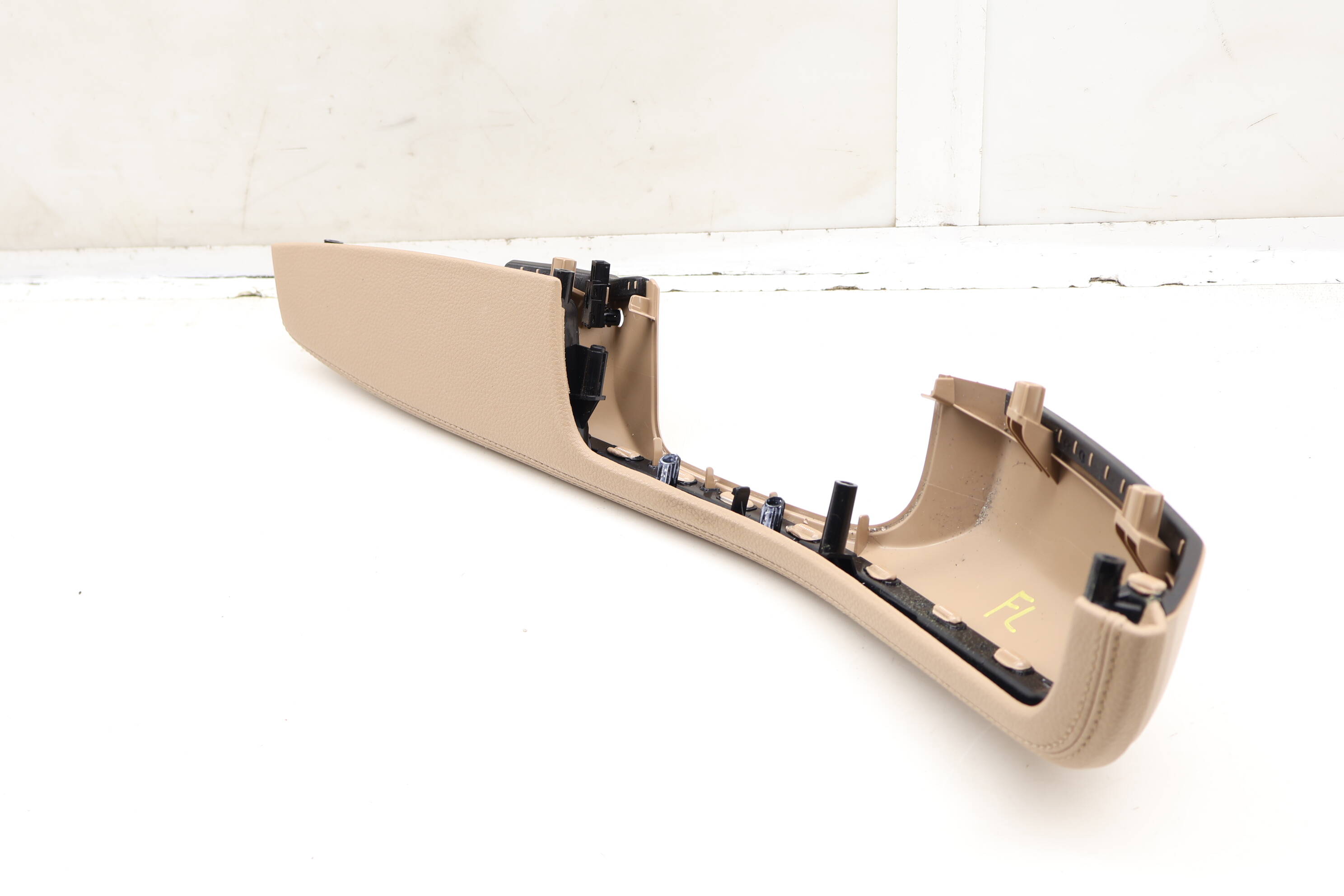 Door Panel Armrest / Arm Rest 95B867173