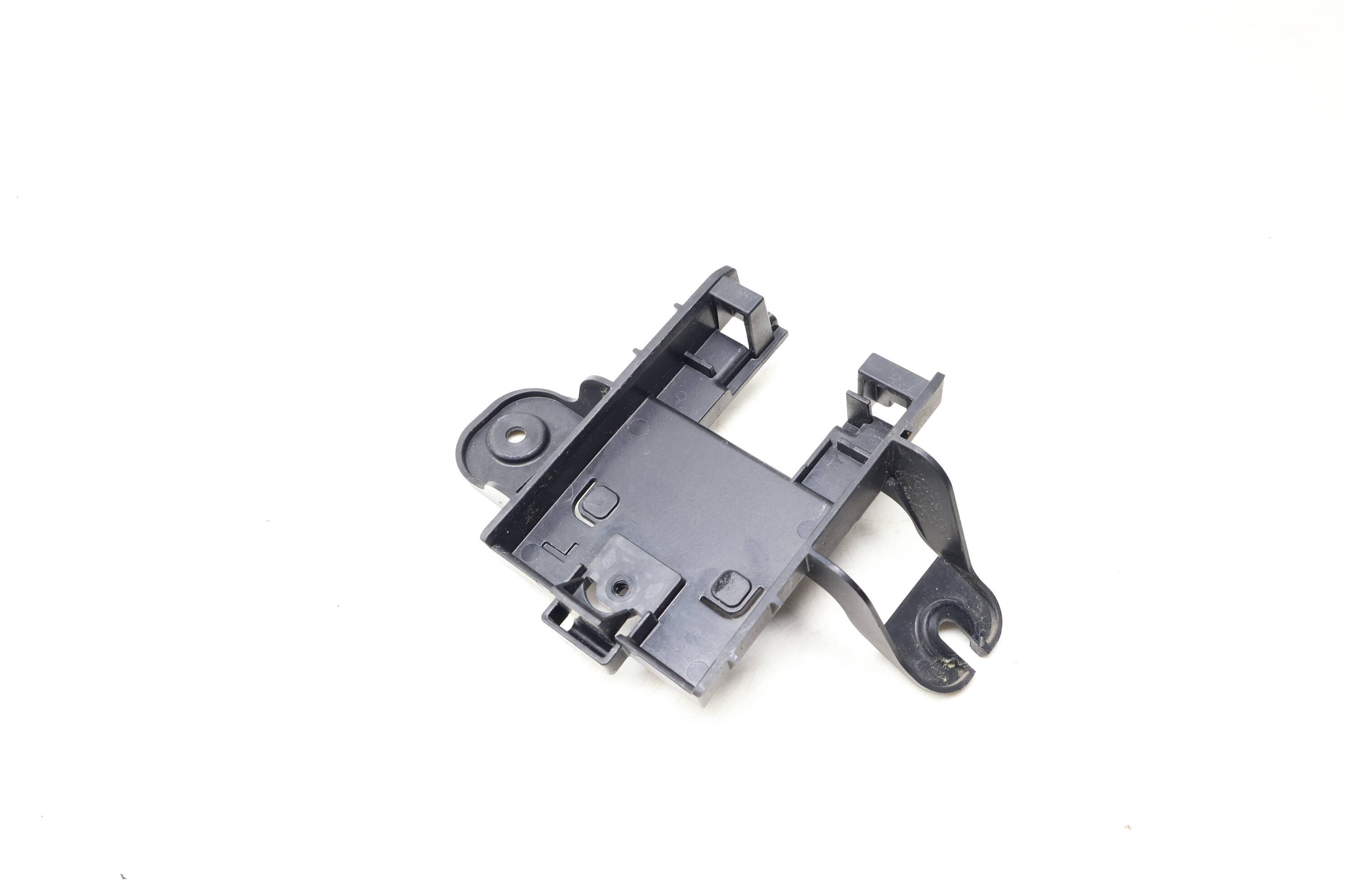 Lane Change Assist Module Bracket (Slave) 3CC907455