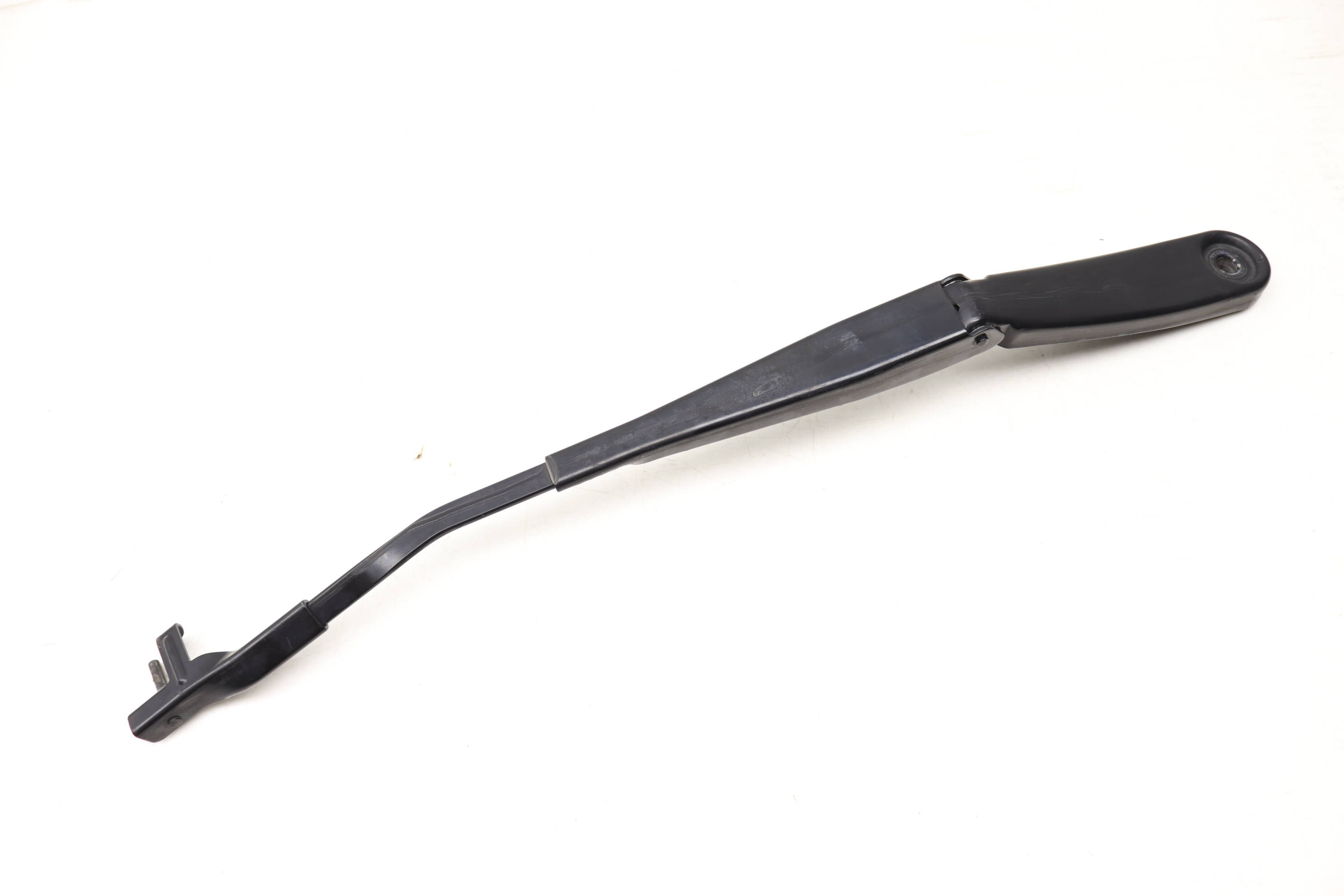 BMW Left Windshield Wiper Arm (X3, X4) 61617213271
