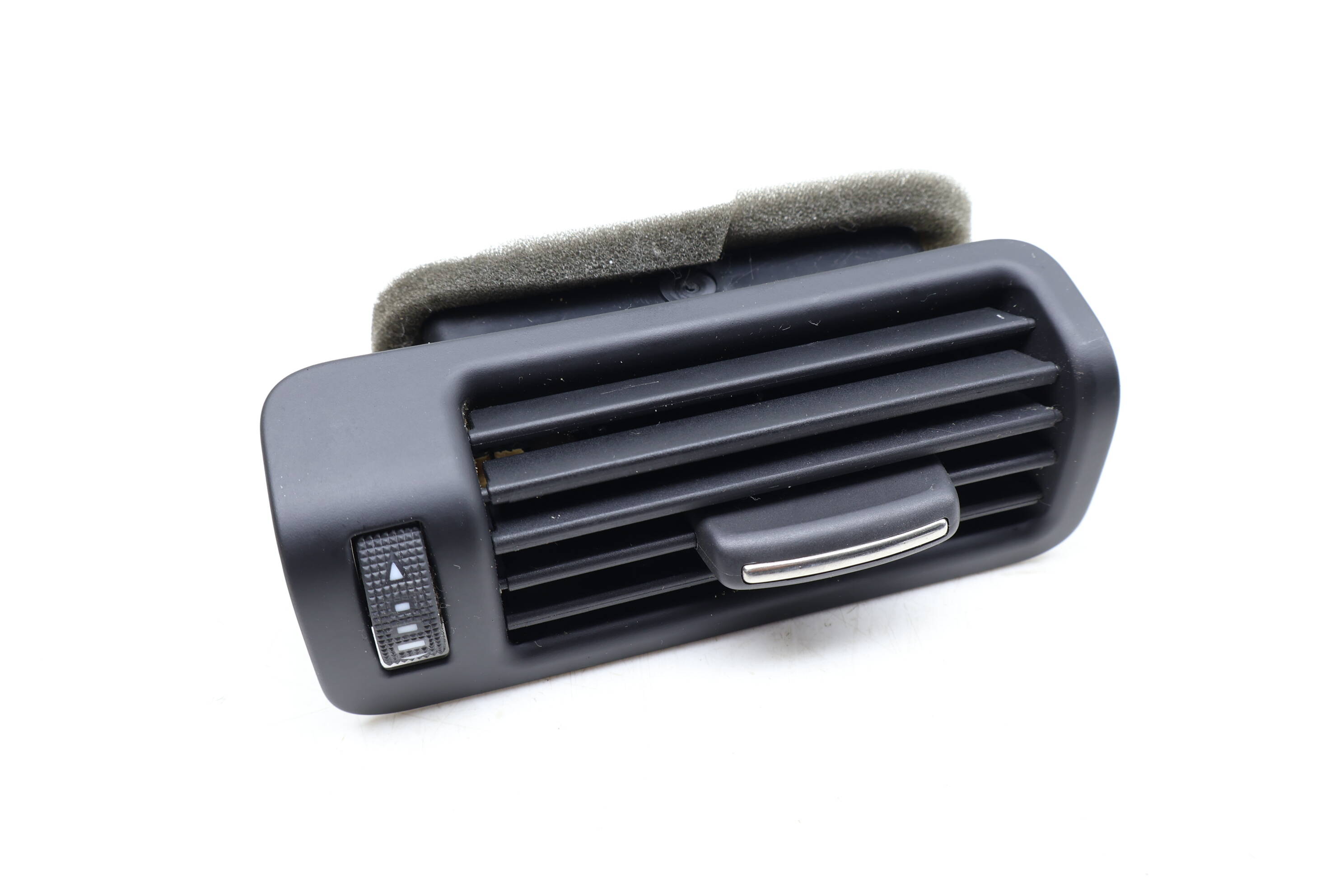 B Pillar Air / Climate Vent 4L0819210