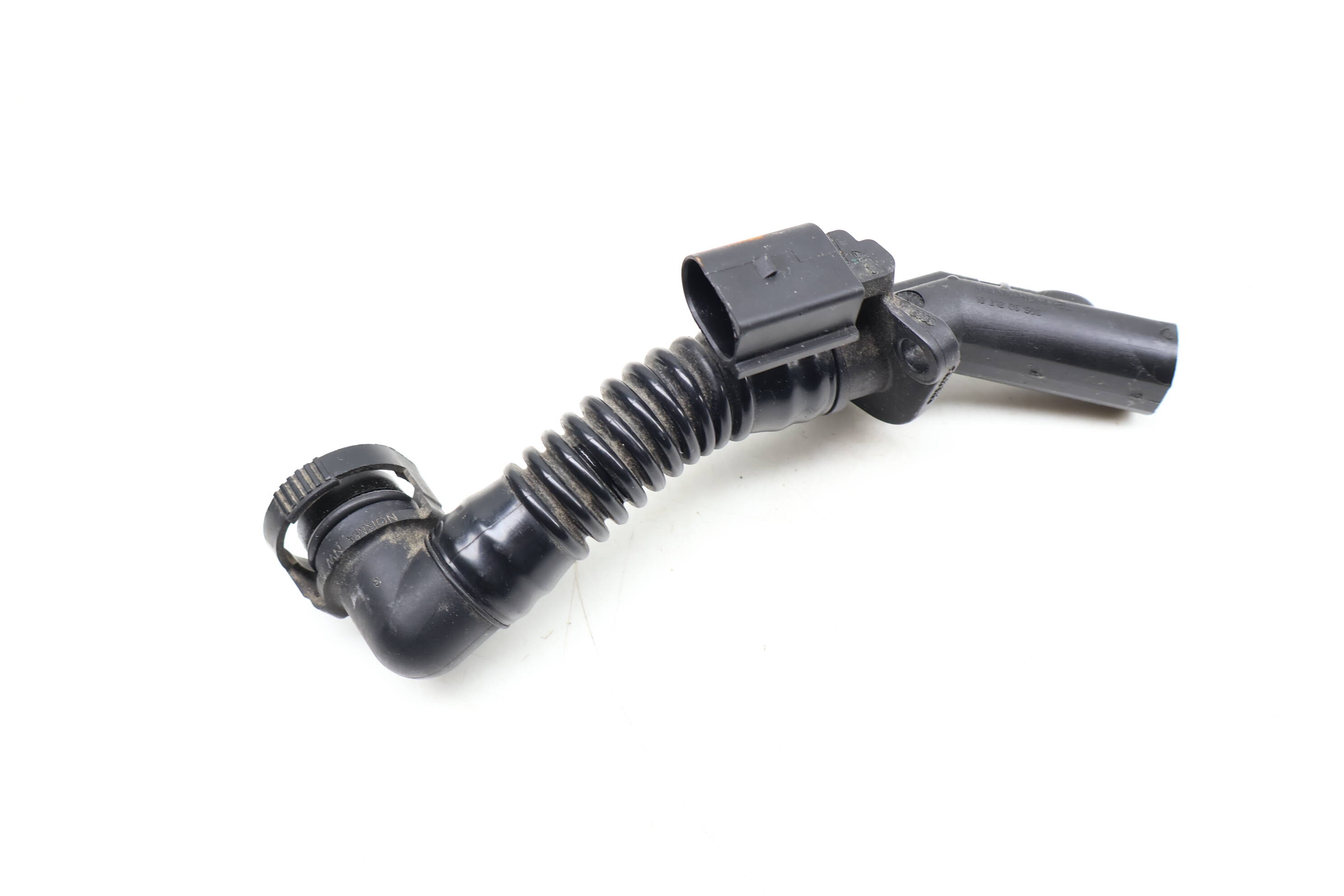 Pcv Breather Hose / Line 03H103202D