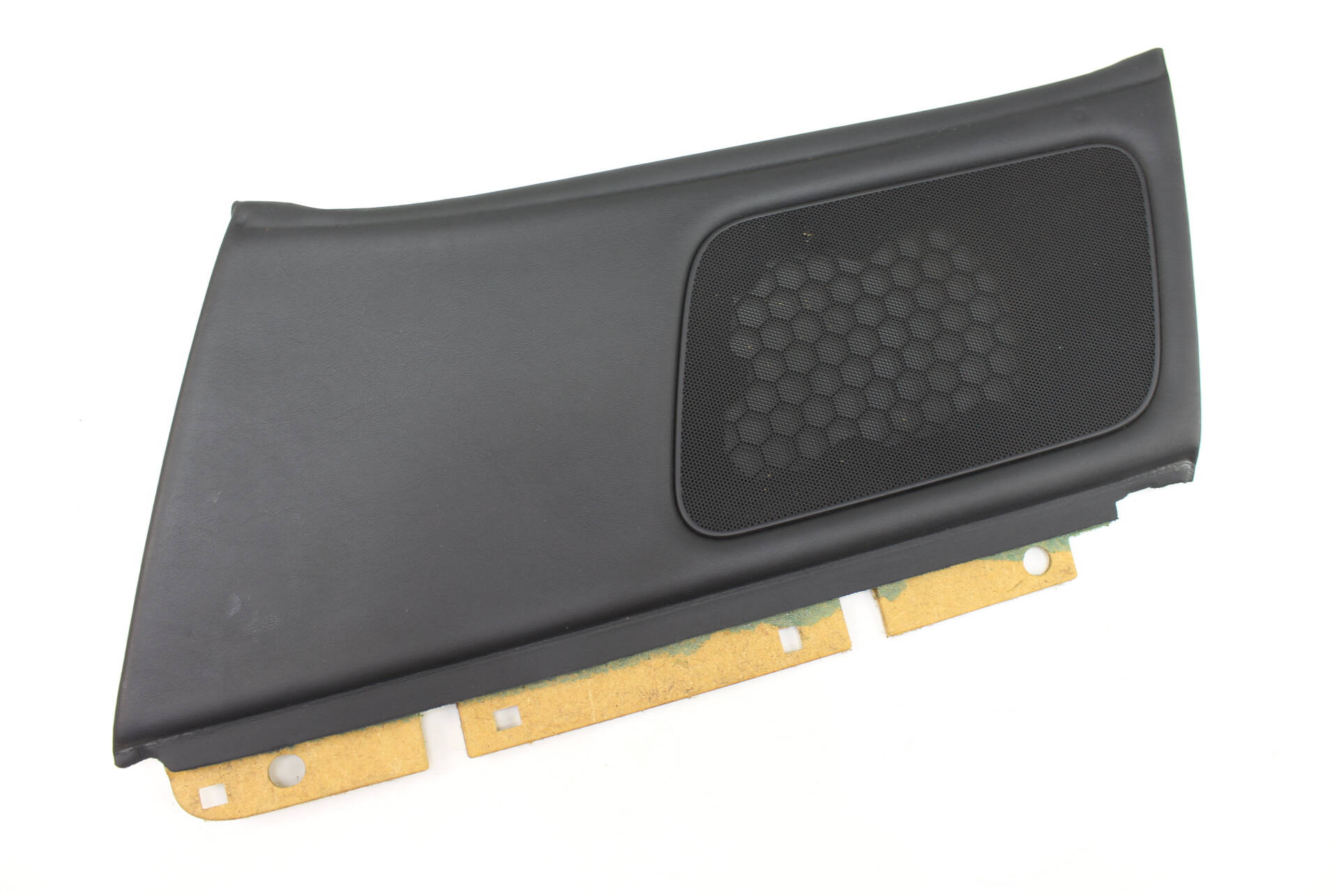 Quarter Trim Speaker Grille 8H0867082E