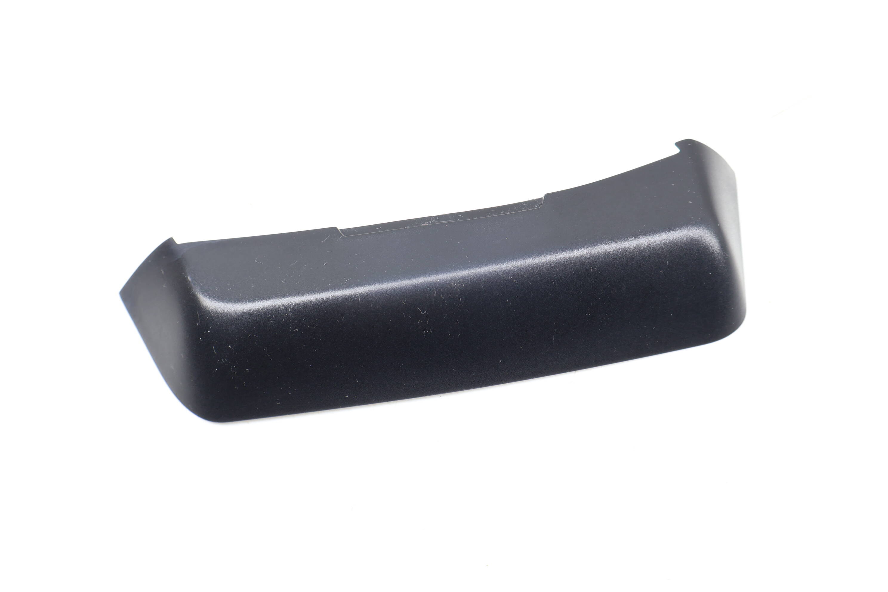 Inner Tail Light / Lamp Trim 8W6945256C