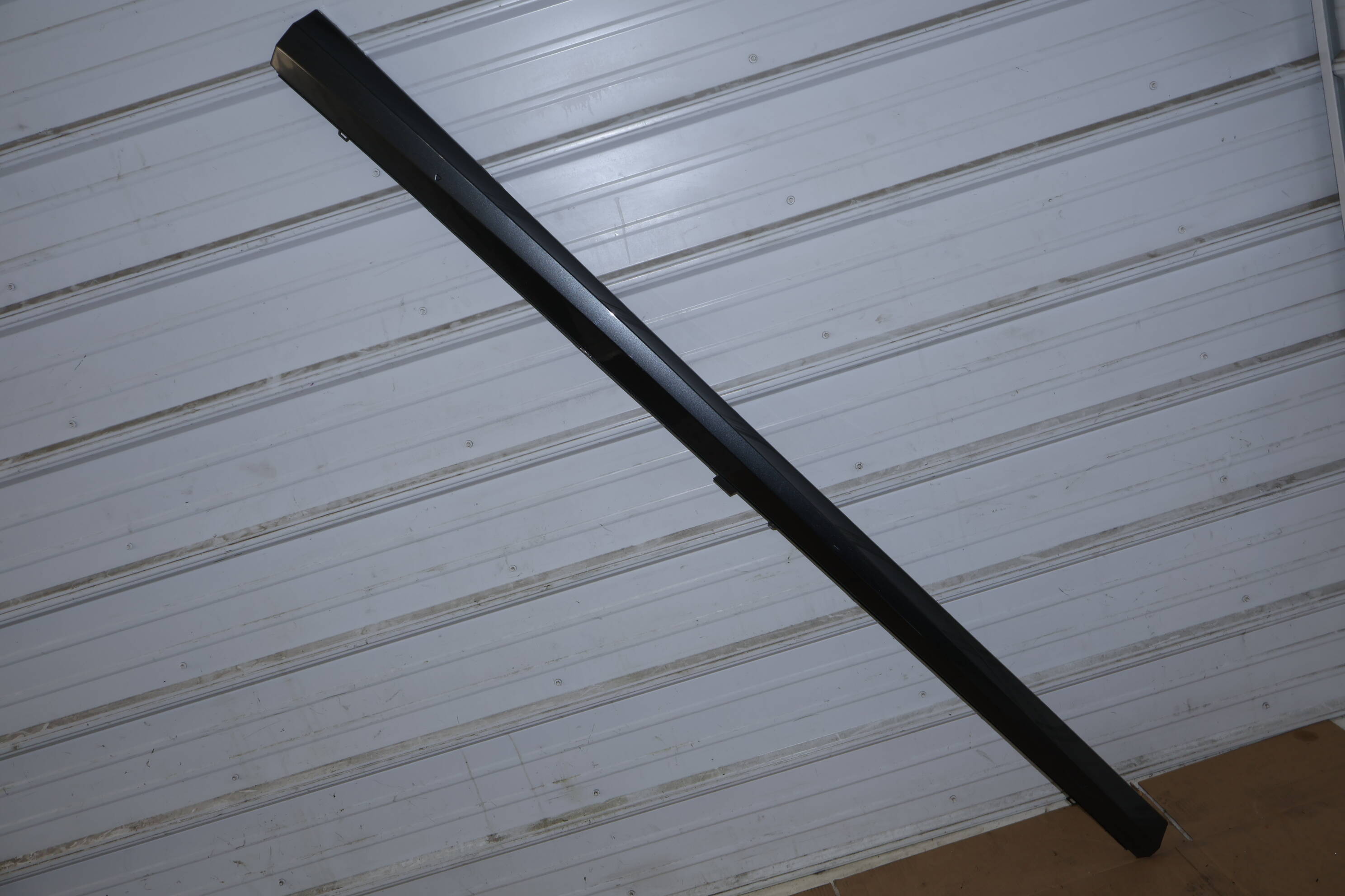 Side Skirt / Rocker Panel 8V5853860