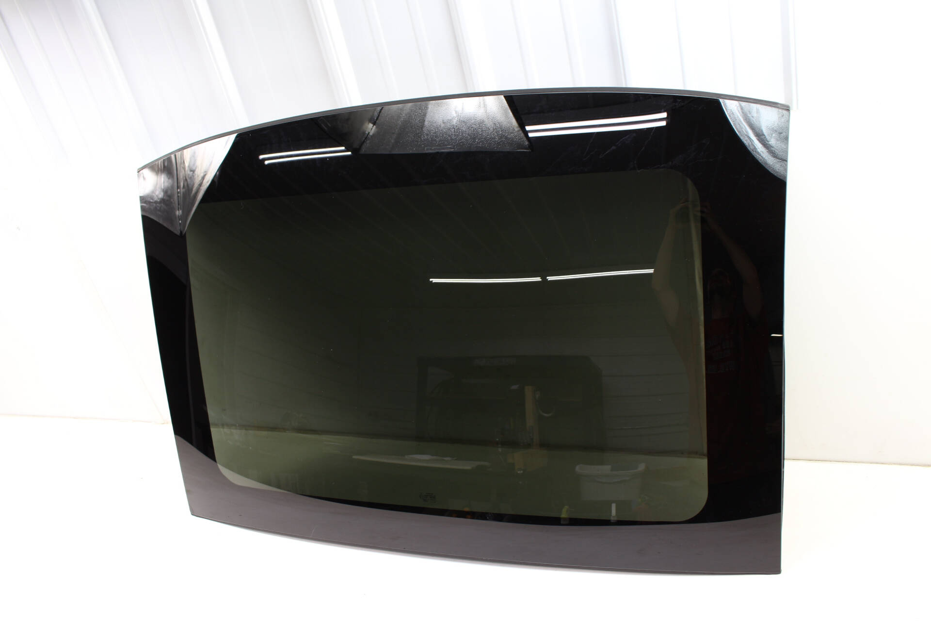 Sunroof / Sun Roof Glass Panel 8T0877911A