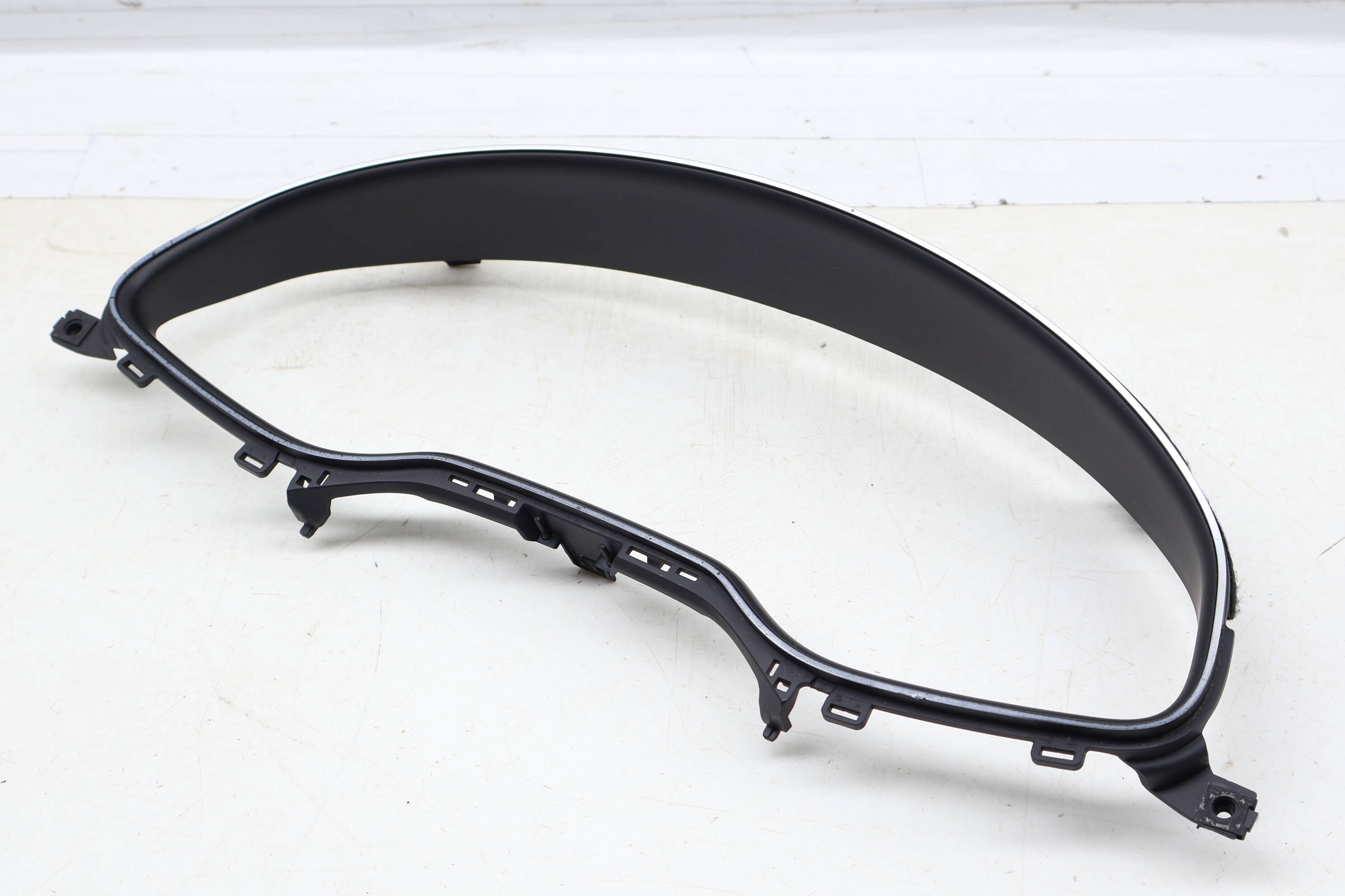 Instrument Cluster Trim / Bezel 4M0857115B