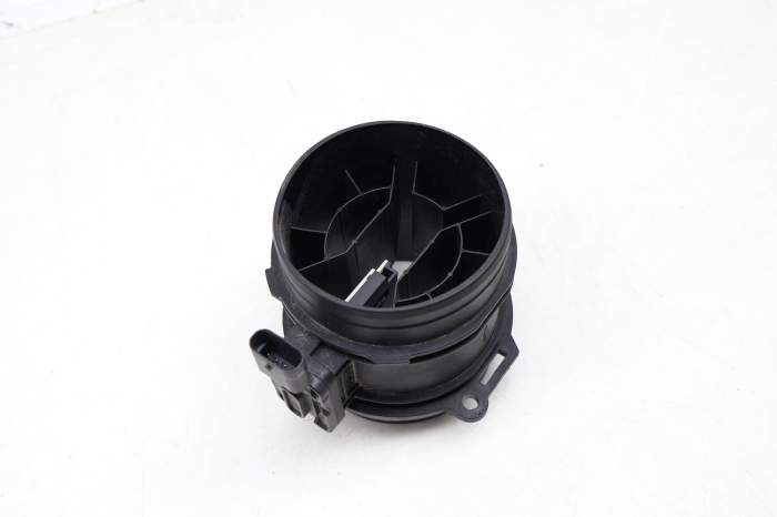 Mass Air Flow Sensor / Maf 03N906461 main product photo