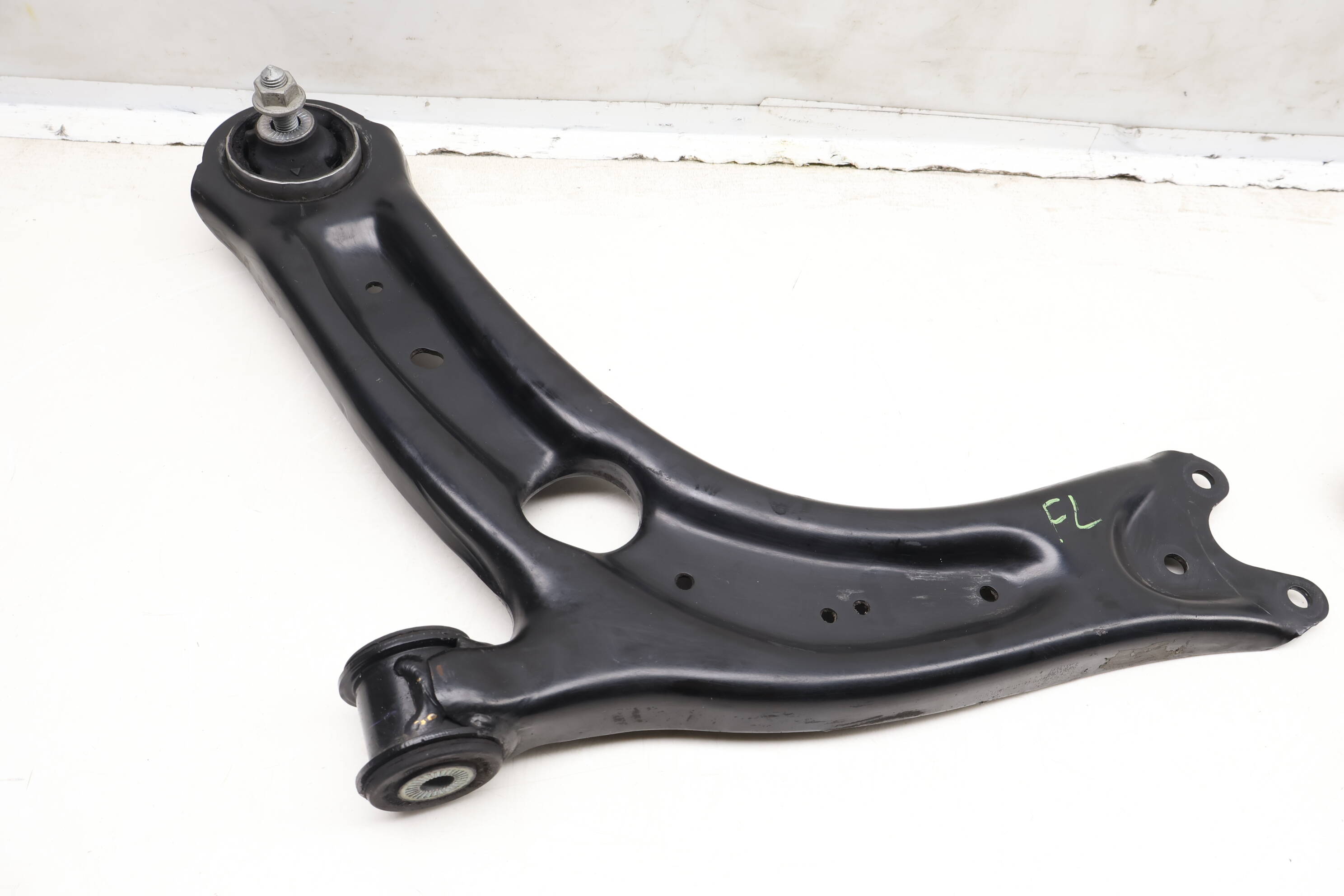 Lower Control Arm 3Q0407151S