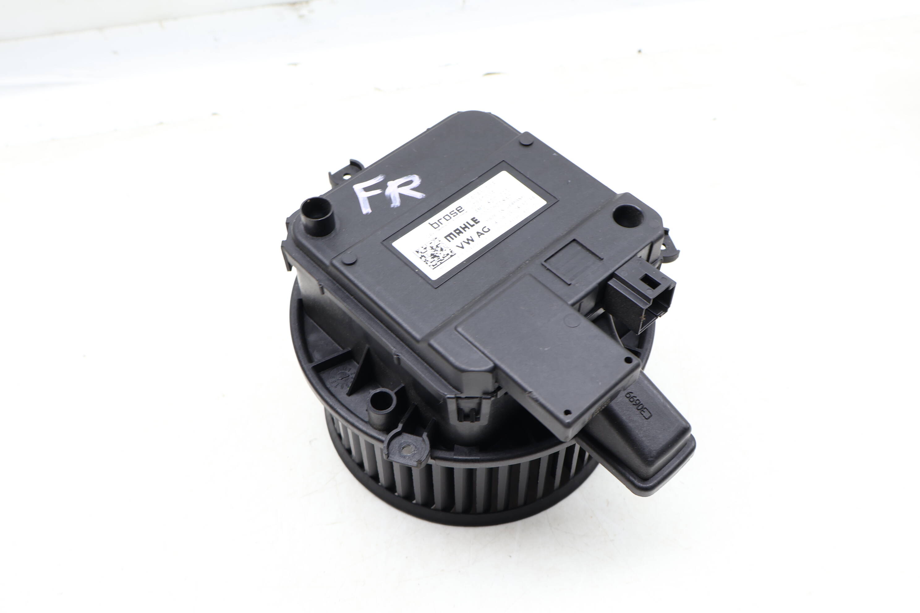 Blower Motor / Fan 4M1820021