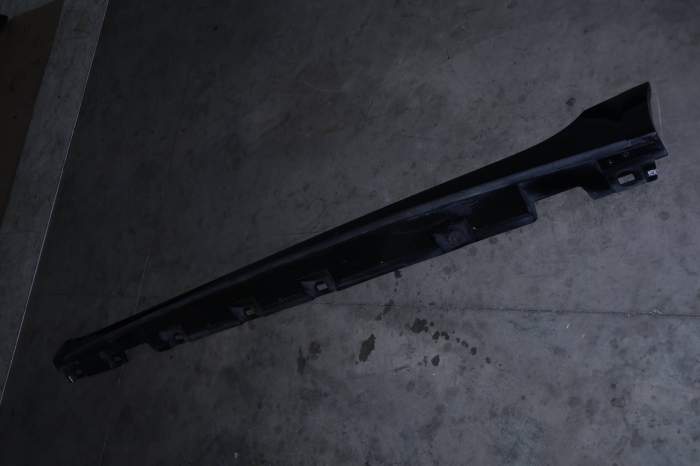 Side Skirt / Rocker Panel 8W8853859A main product photo