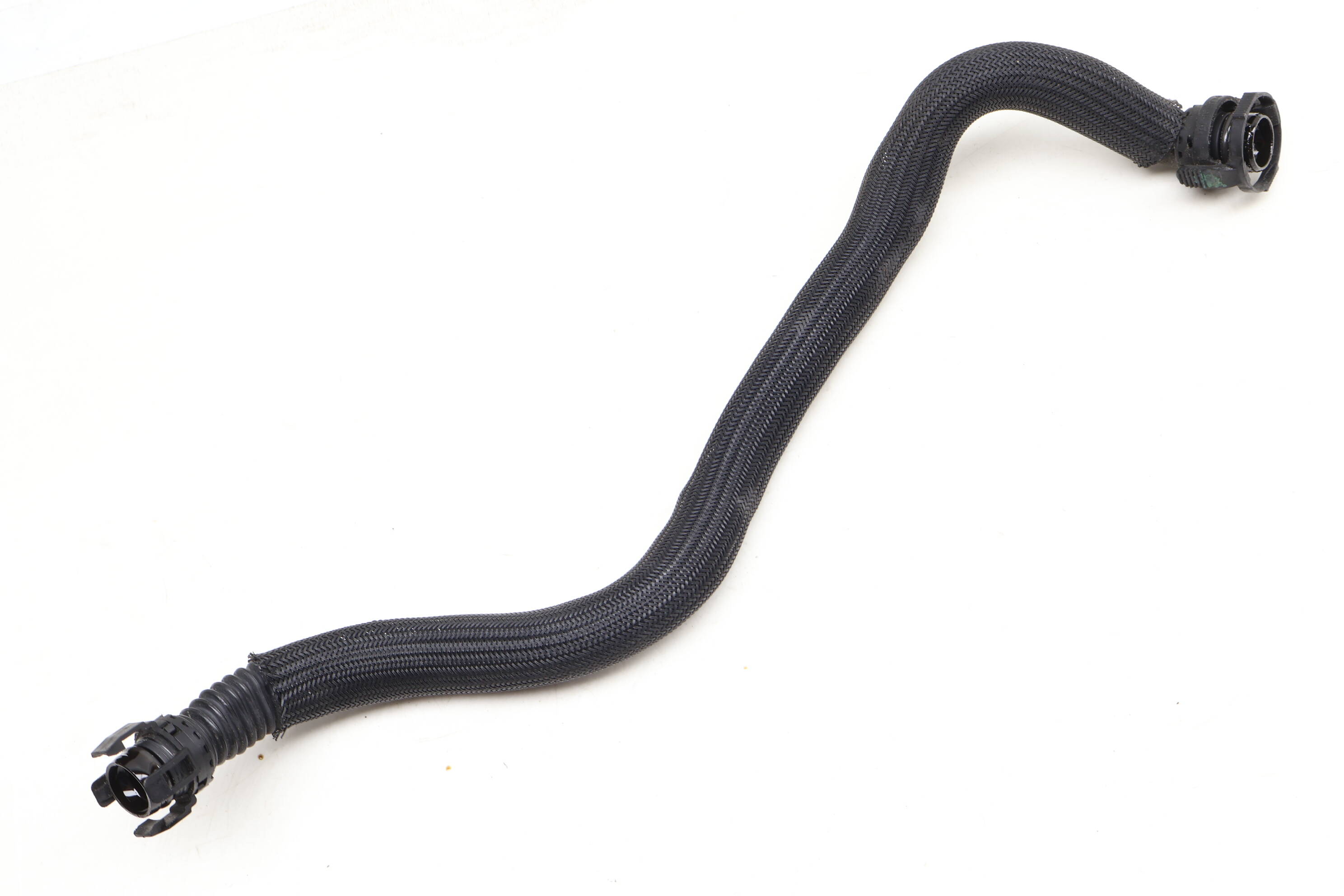 Crankcase Ventilation / Breather Hose 11157575640