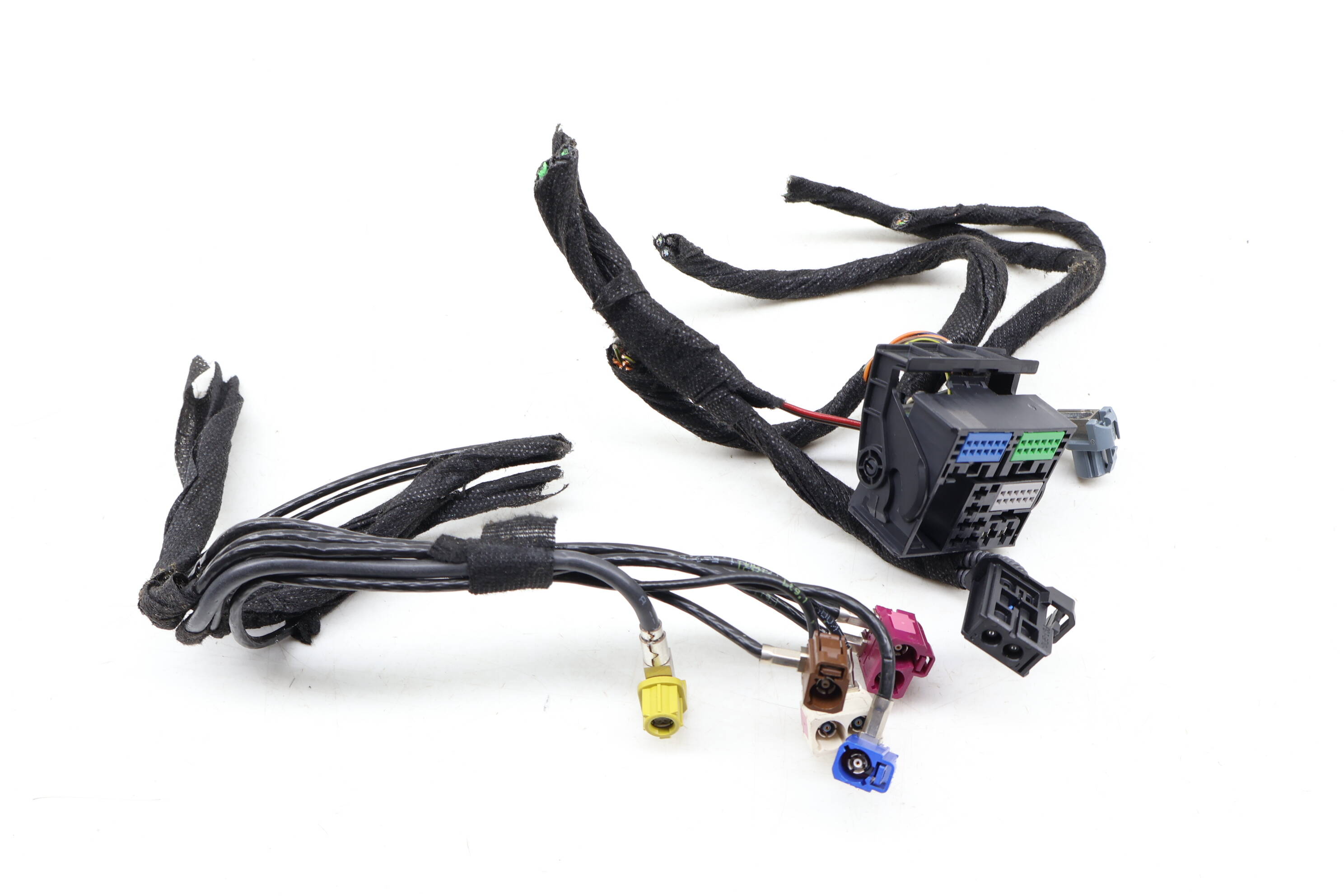 Dash Mmi / Multimedia Unit Wiring Harness Connector / Pigtail Set
