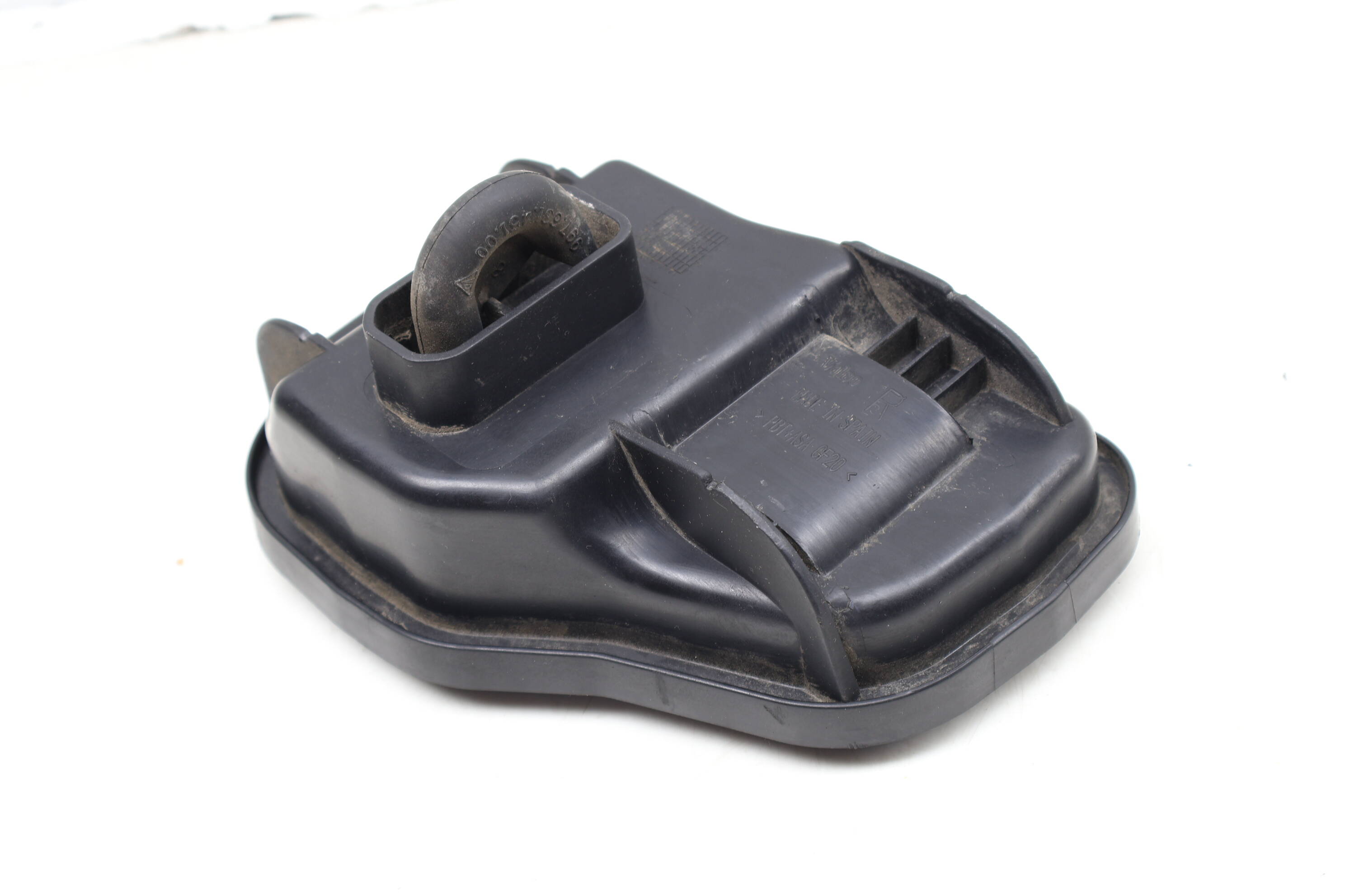 Headlight Bulb Cover / Cap 7L5941132B 95563123210