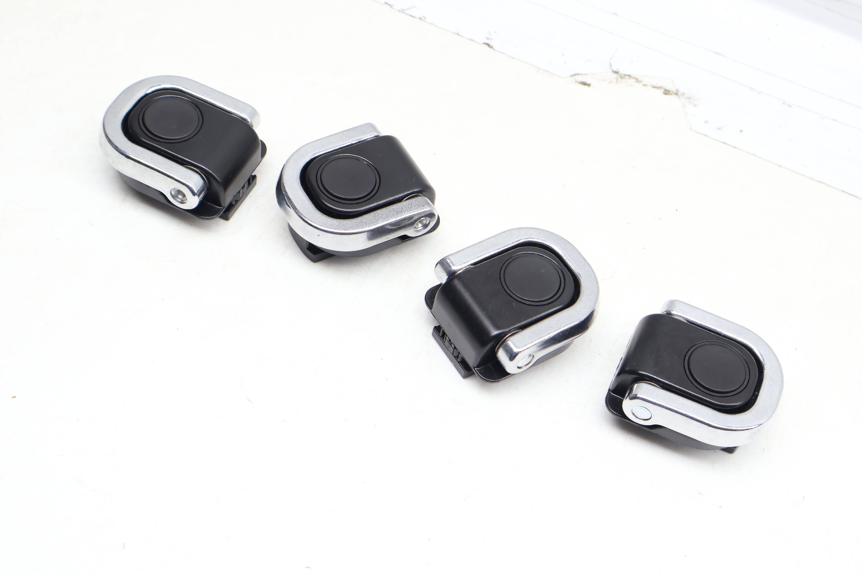 Trunk Tie Down / Fastener Set (4) 51473400537