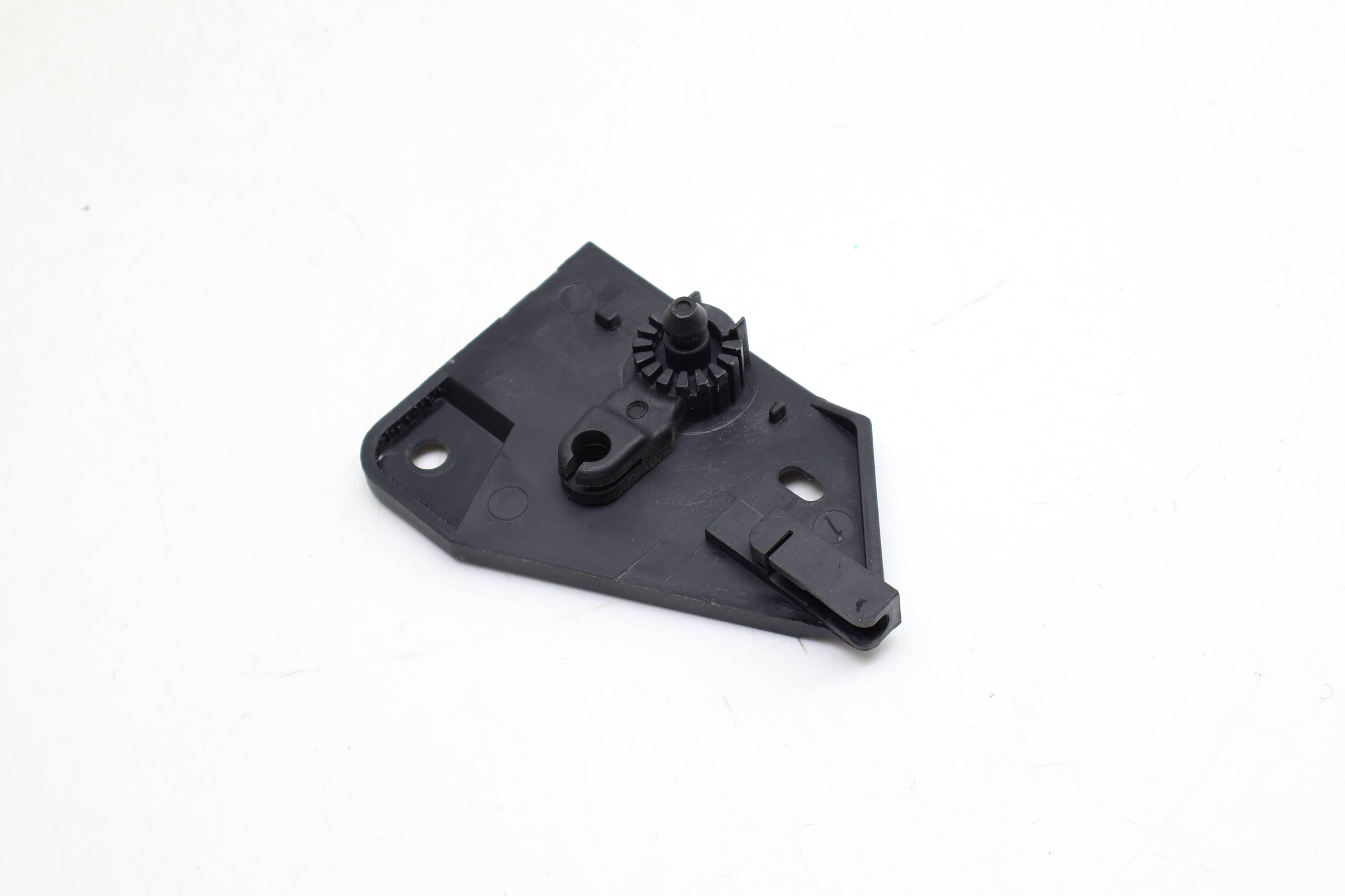 Audi Hood Latch Release Lever Bracket (Q7) 7L0823633F