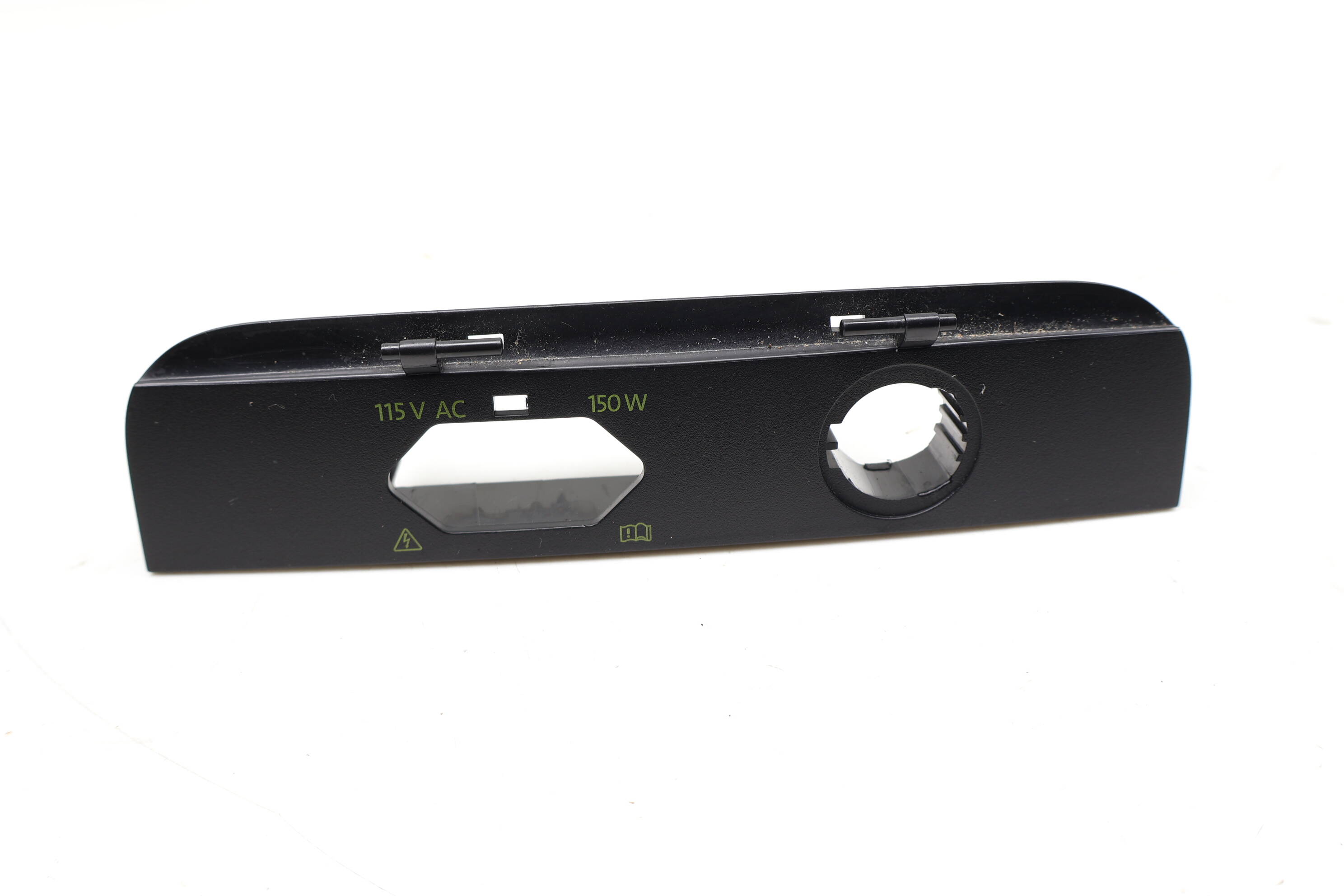 Power Outlet Trim / Cover 7P6863761J