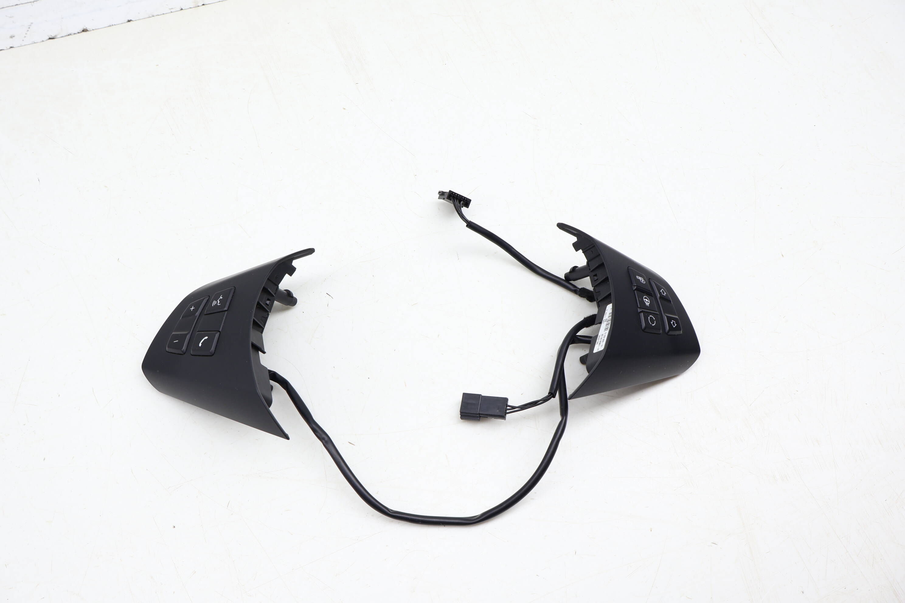 Steering Wheel Control Switch Set 61319239900