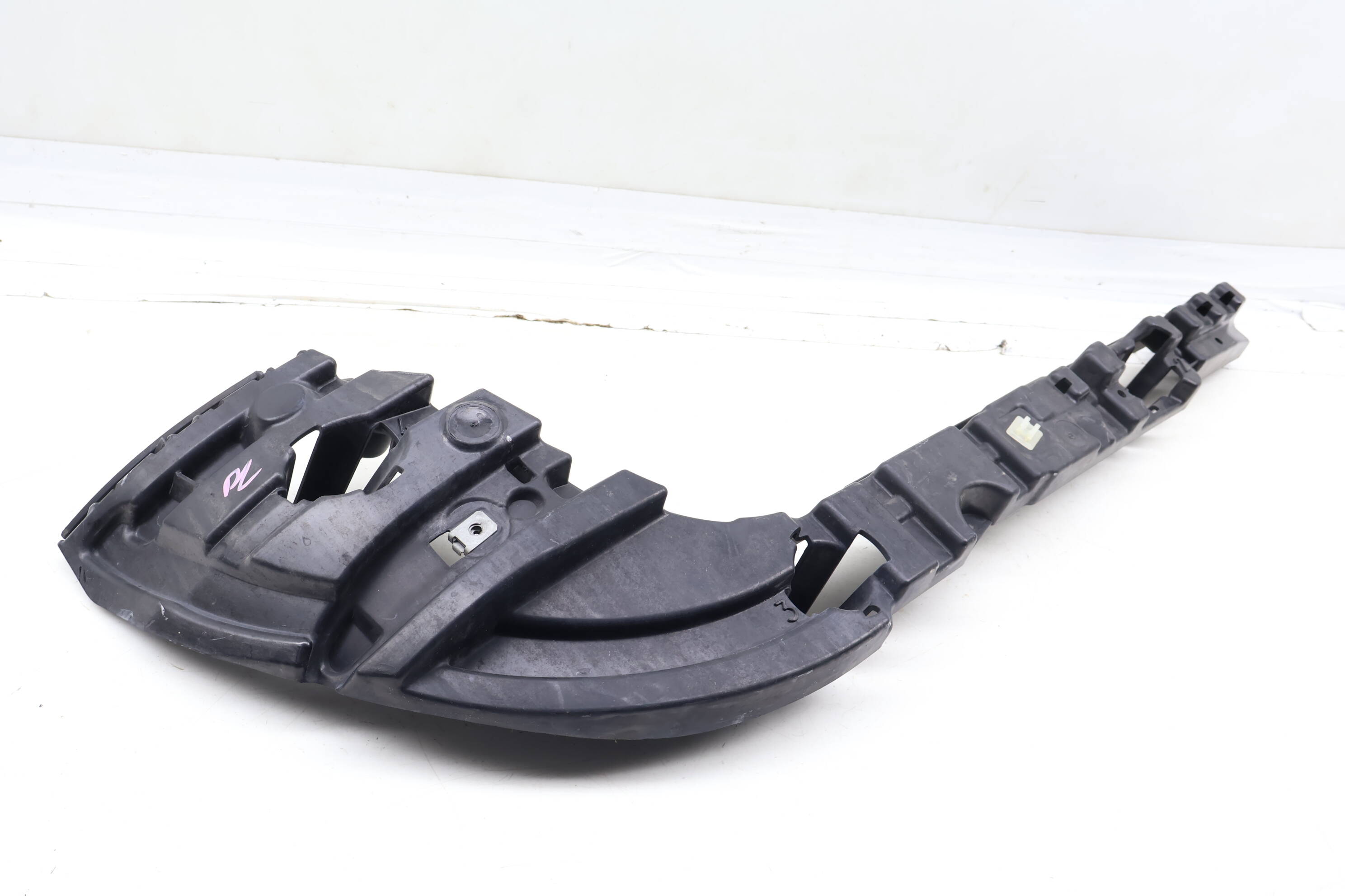 Center Bumper Mount / Bracket 51127239883