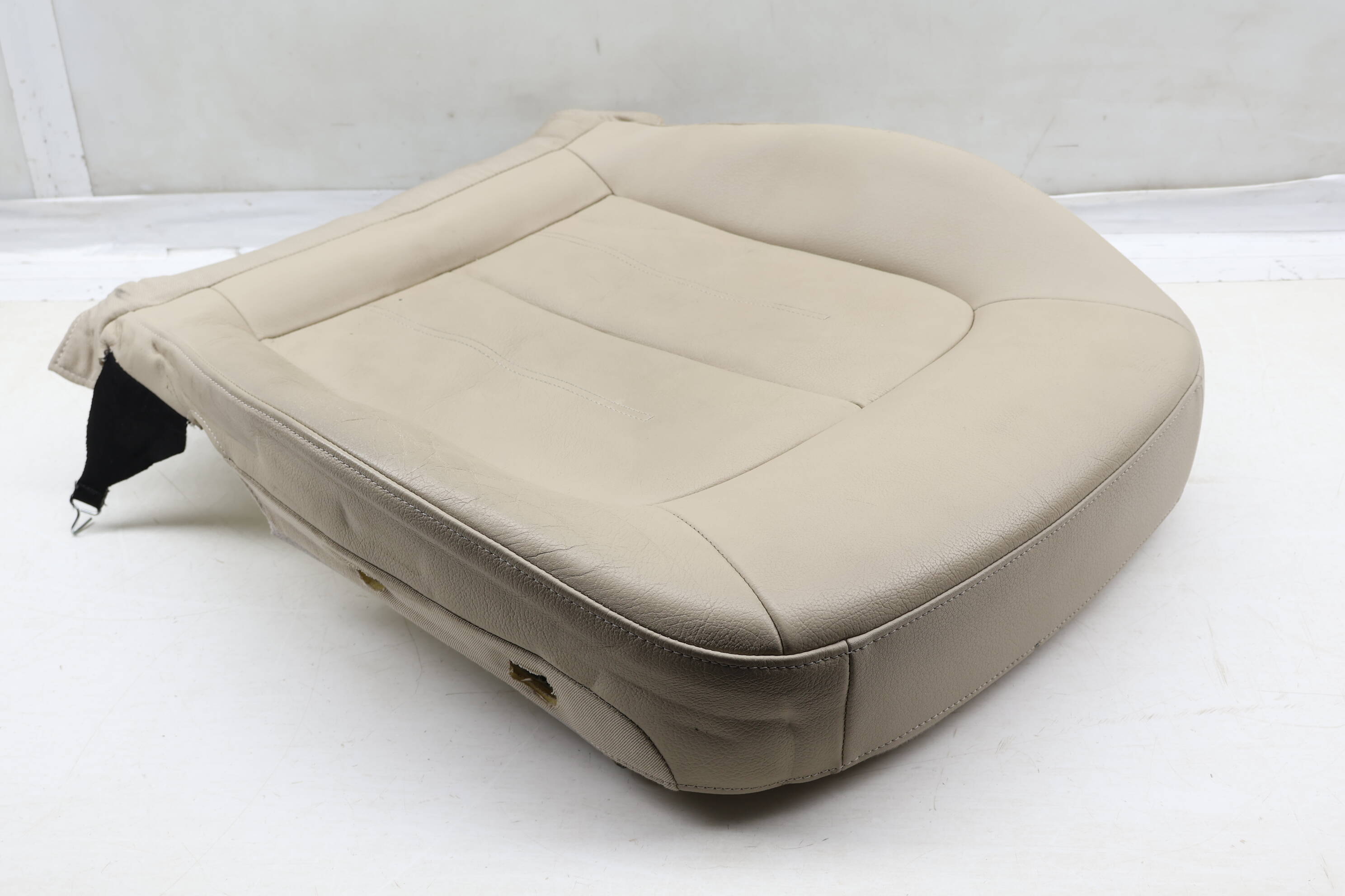 Lower Seat Bottom Cushion 4G8881406B