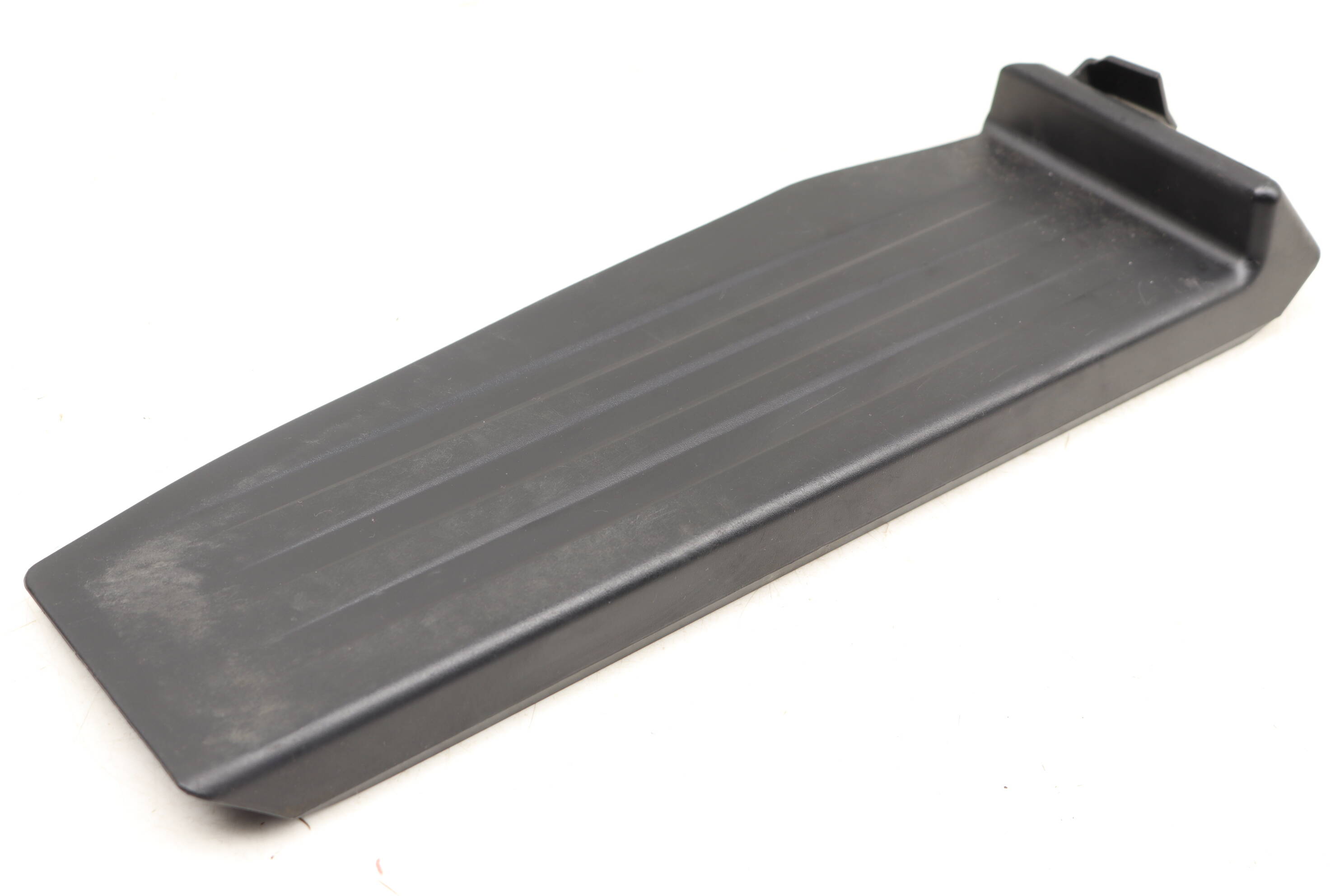 Dead&#x20;Pedal&#x20;&#x2F;&#x20;Foot&#x20;Rest&#x20;Cover&#x20;51477221959