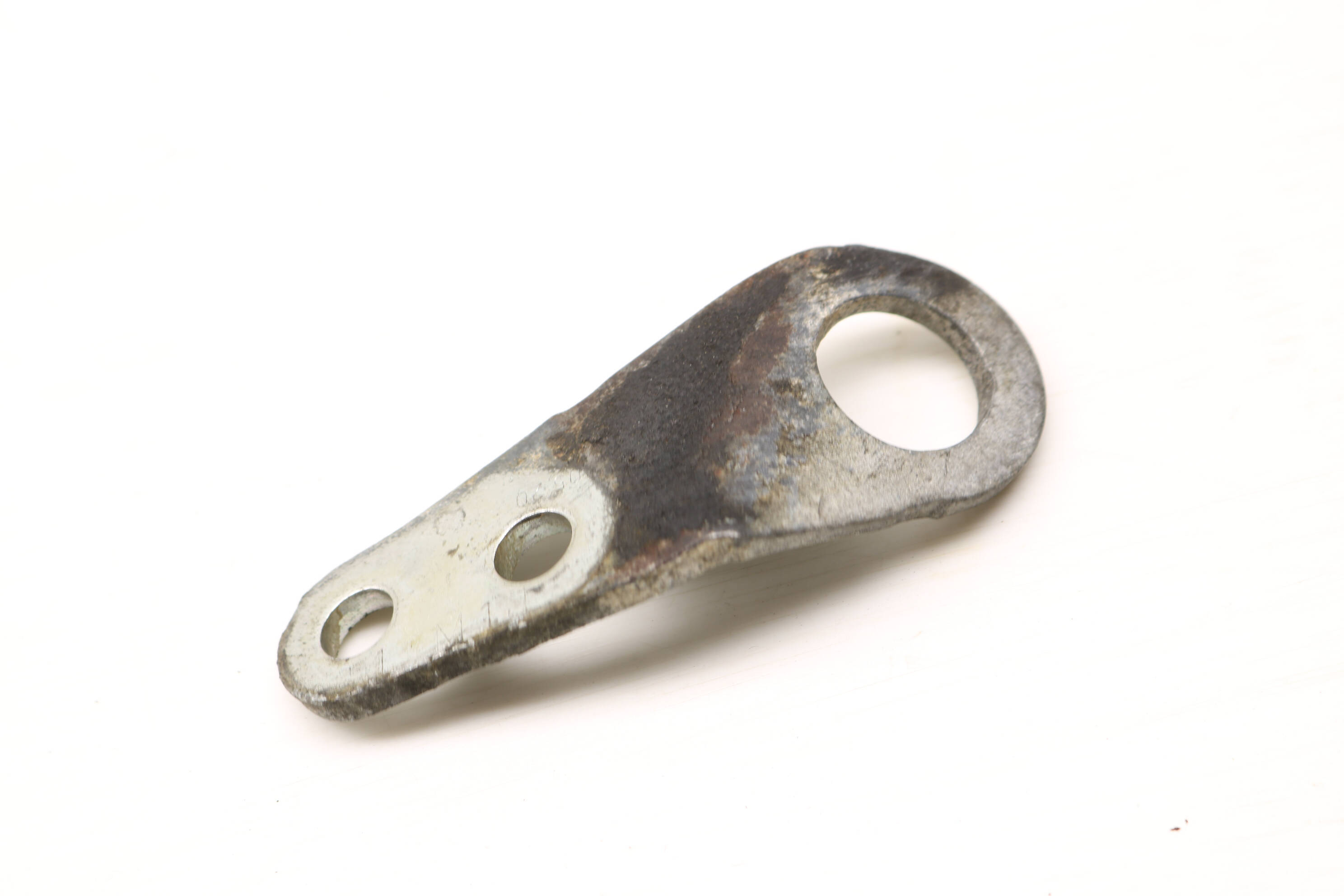 Engine Lifting Mount / Bracket 94810430520