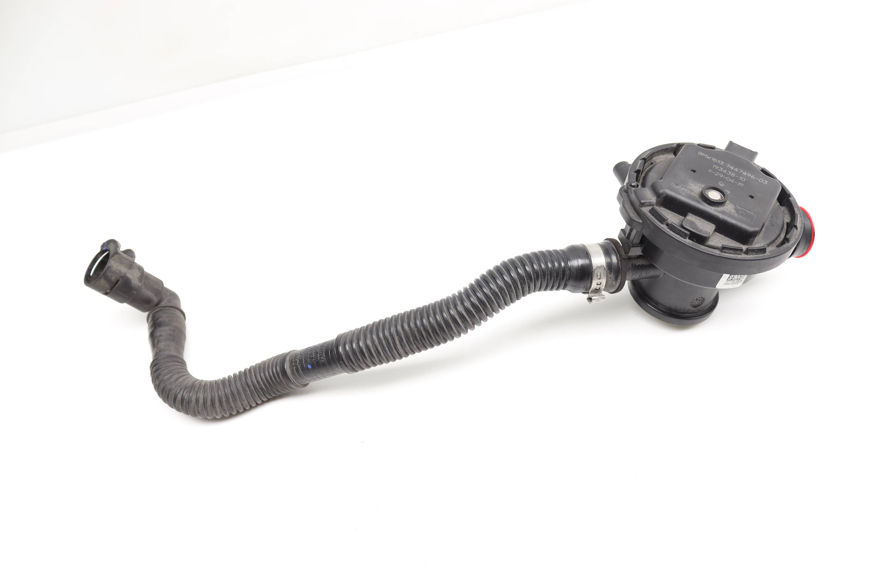 Fuel&#x20;Leak&#x20;Detection&#x20;Pump&#x20;&#x2F;&#x20;Ldp&#x20;Vent&#x20;Line&#x20;16137447496