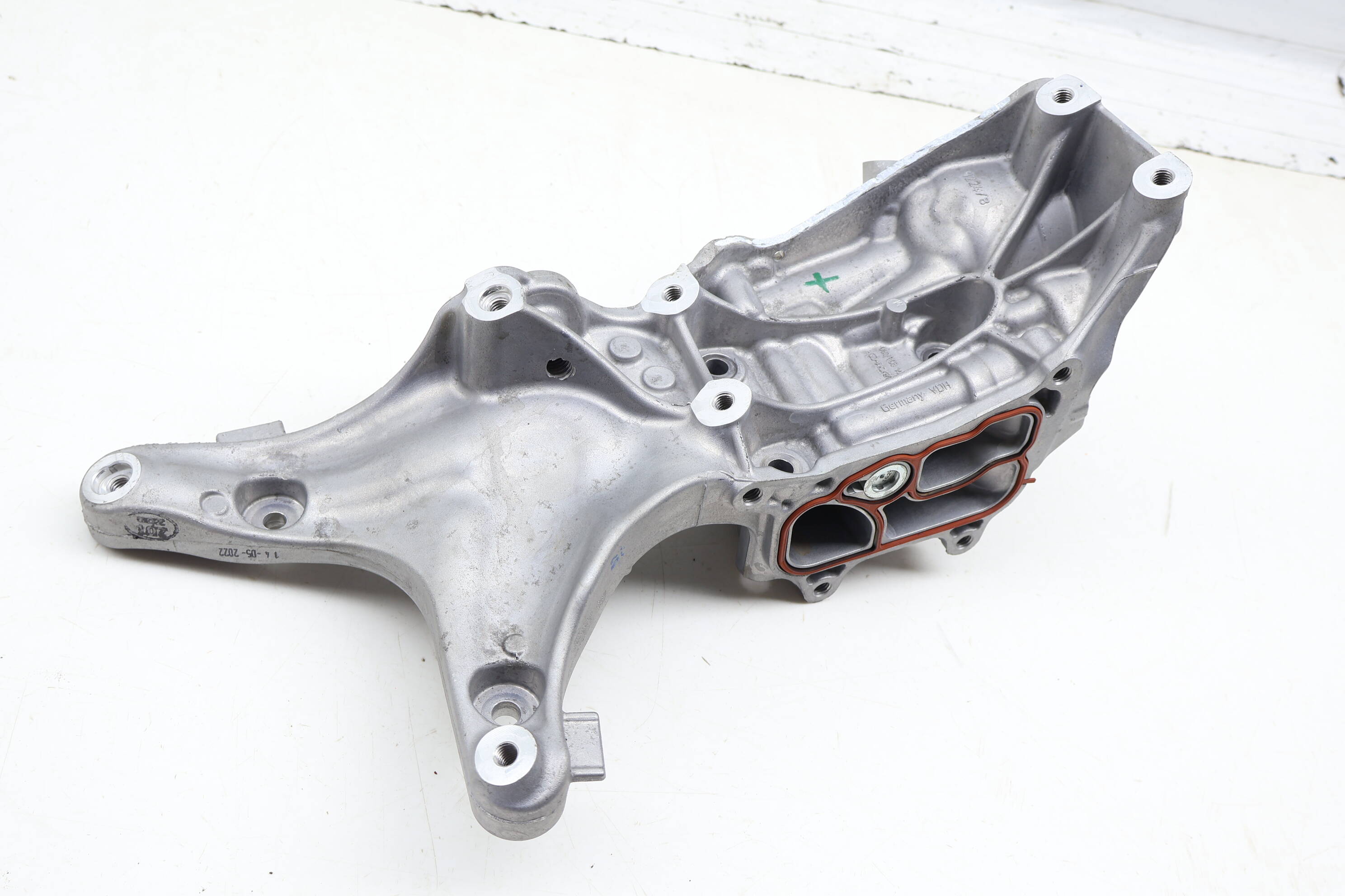 Alternator / Ac Compressor Bracket 06Q903143E