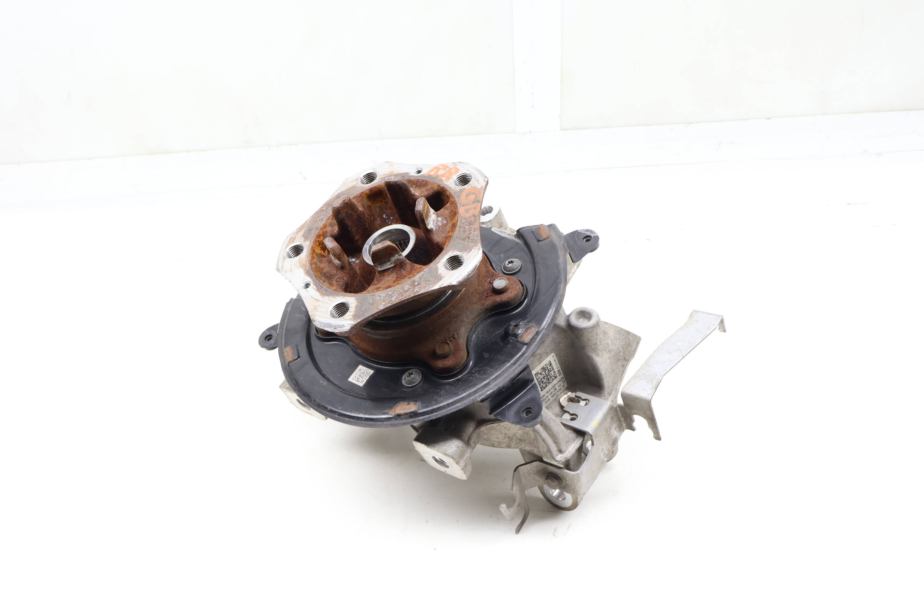 Spindle Knuckle W/ Wheel Bearing 9Y0505432D