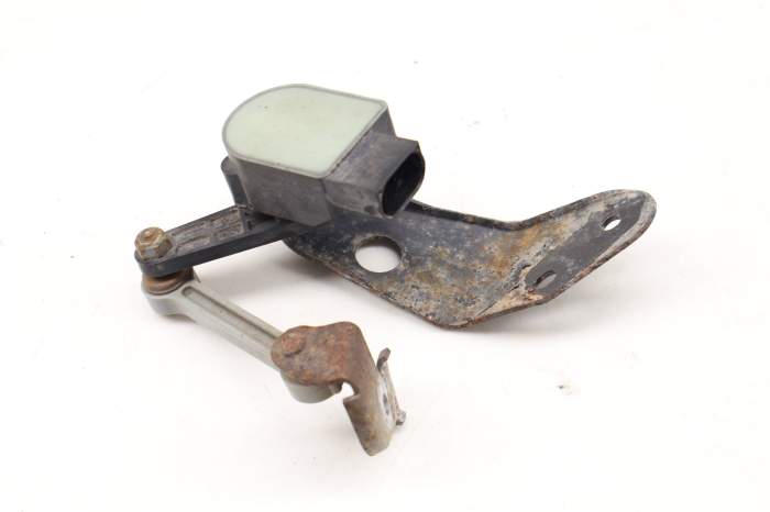 Headlight / Suspension Leveling Sensor 4E0616572E main product photo