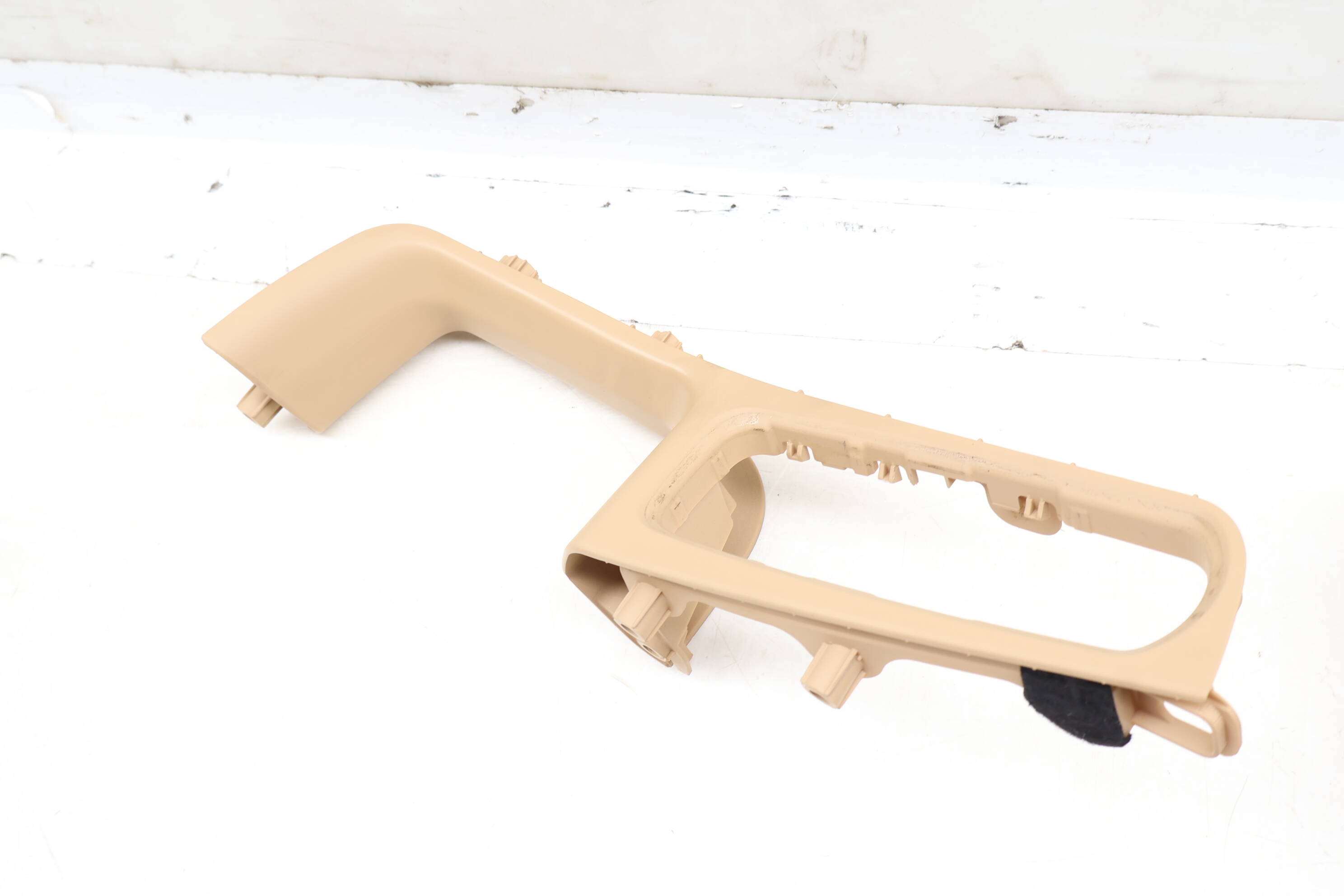 Door Panel Armrest / Switch Trim 95B867152