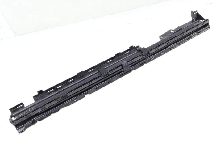 Door Window Sunshade / Sun Shade 3CN861318 main product photo