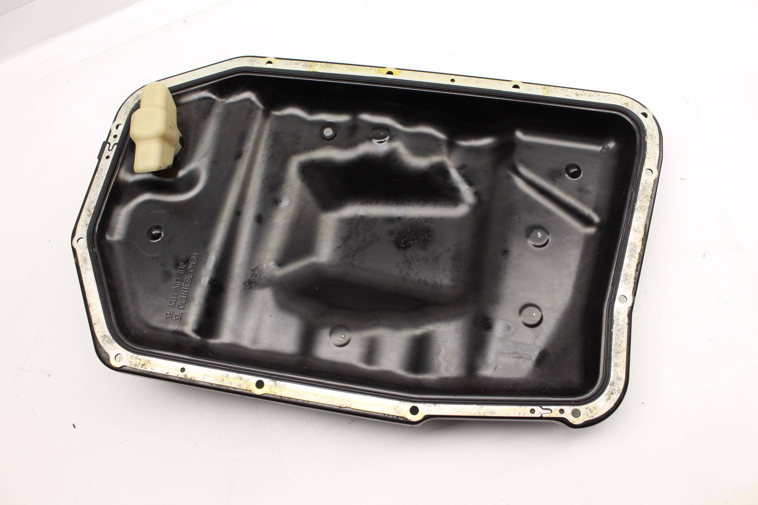 Transmission Oil Pan / Sump 0AT321359