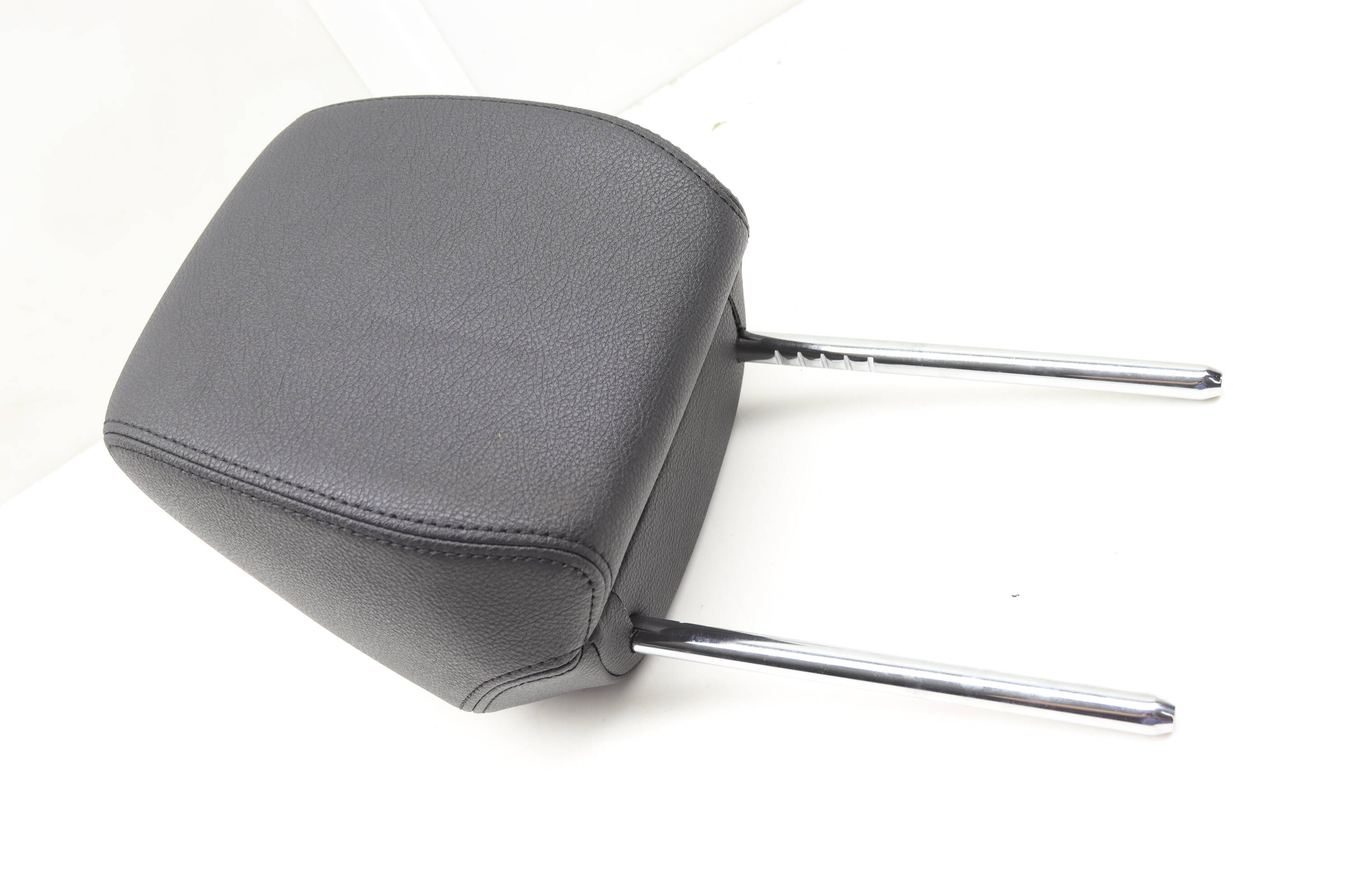 Headrest / Head Rest 52107372844