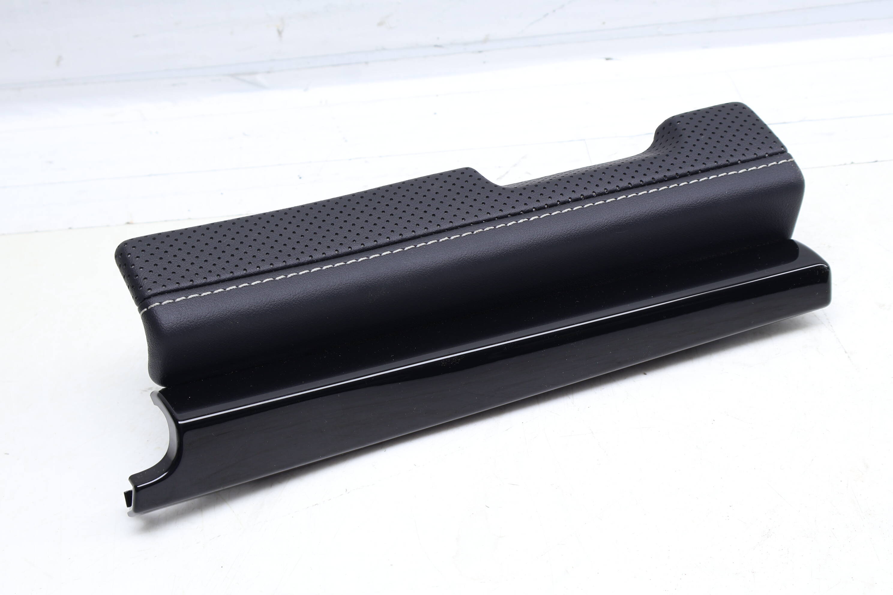 Dash Panel Trim / Molding 3CN858417