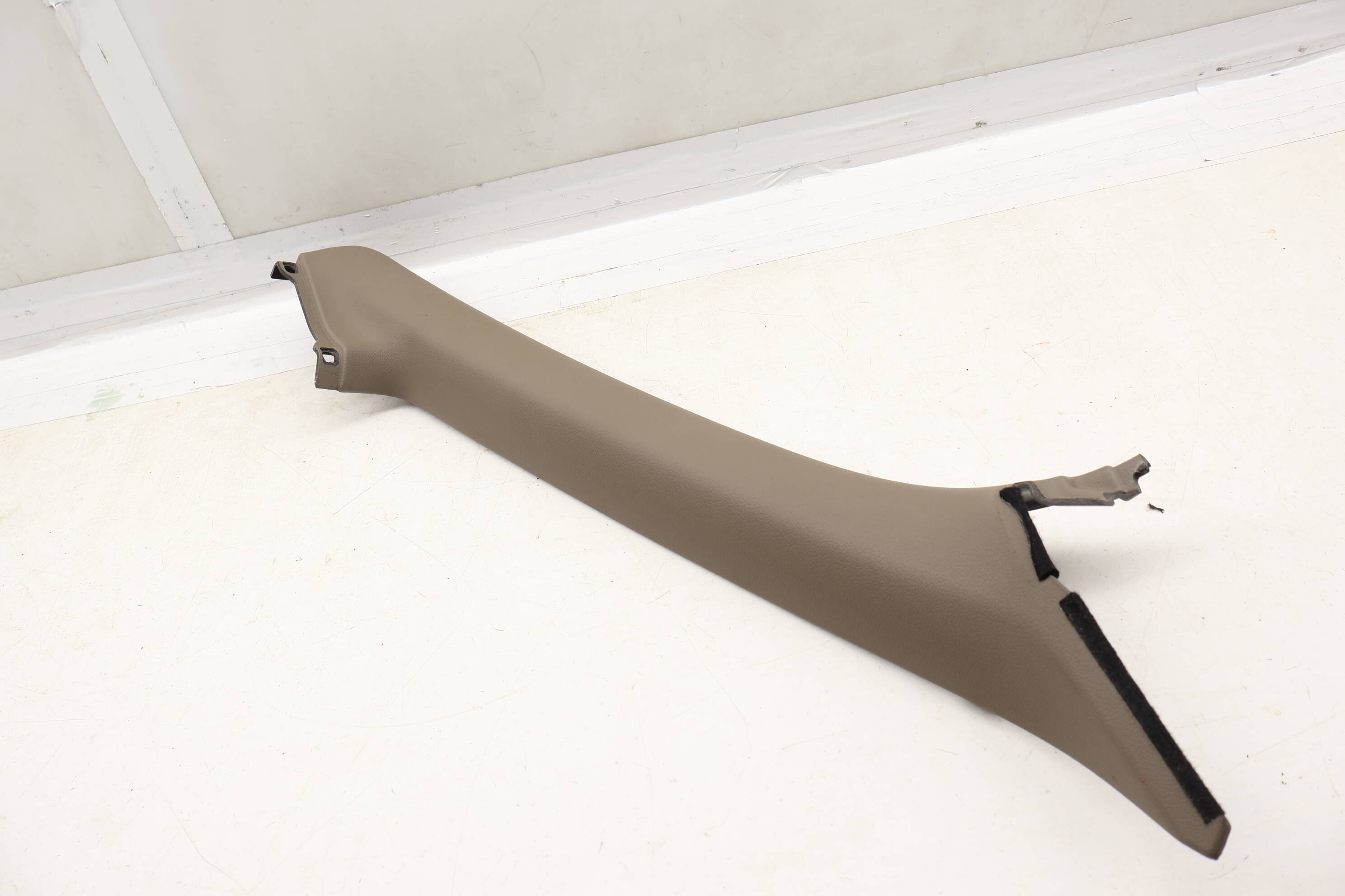 Upper A Pillar Trim / Panel 8F0867234B