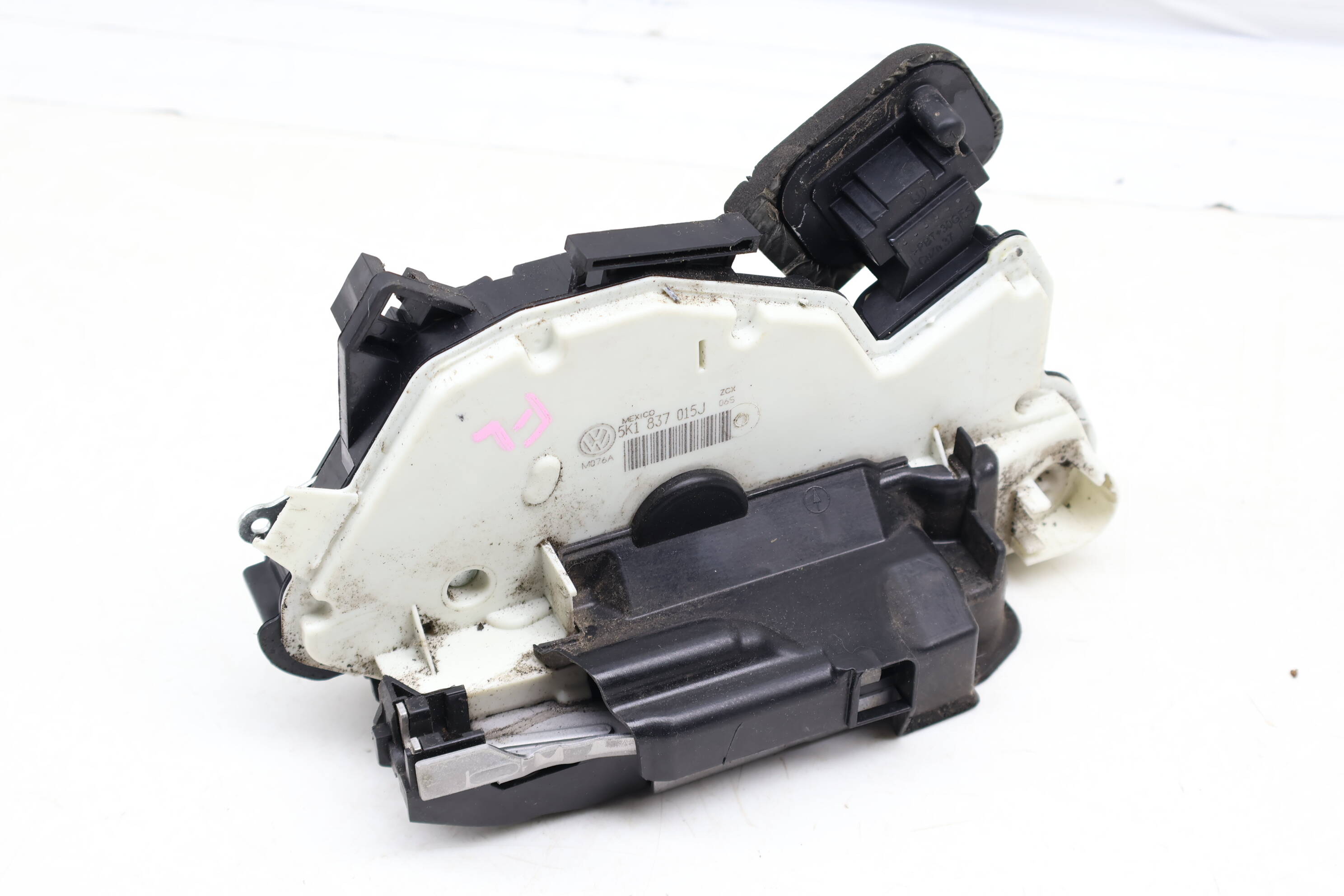 Door&#x20;Latch&#x20;&#x2F;&#x20;Lock&#x20;Actuator&#x20;5K1837015J