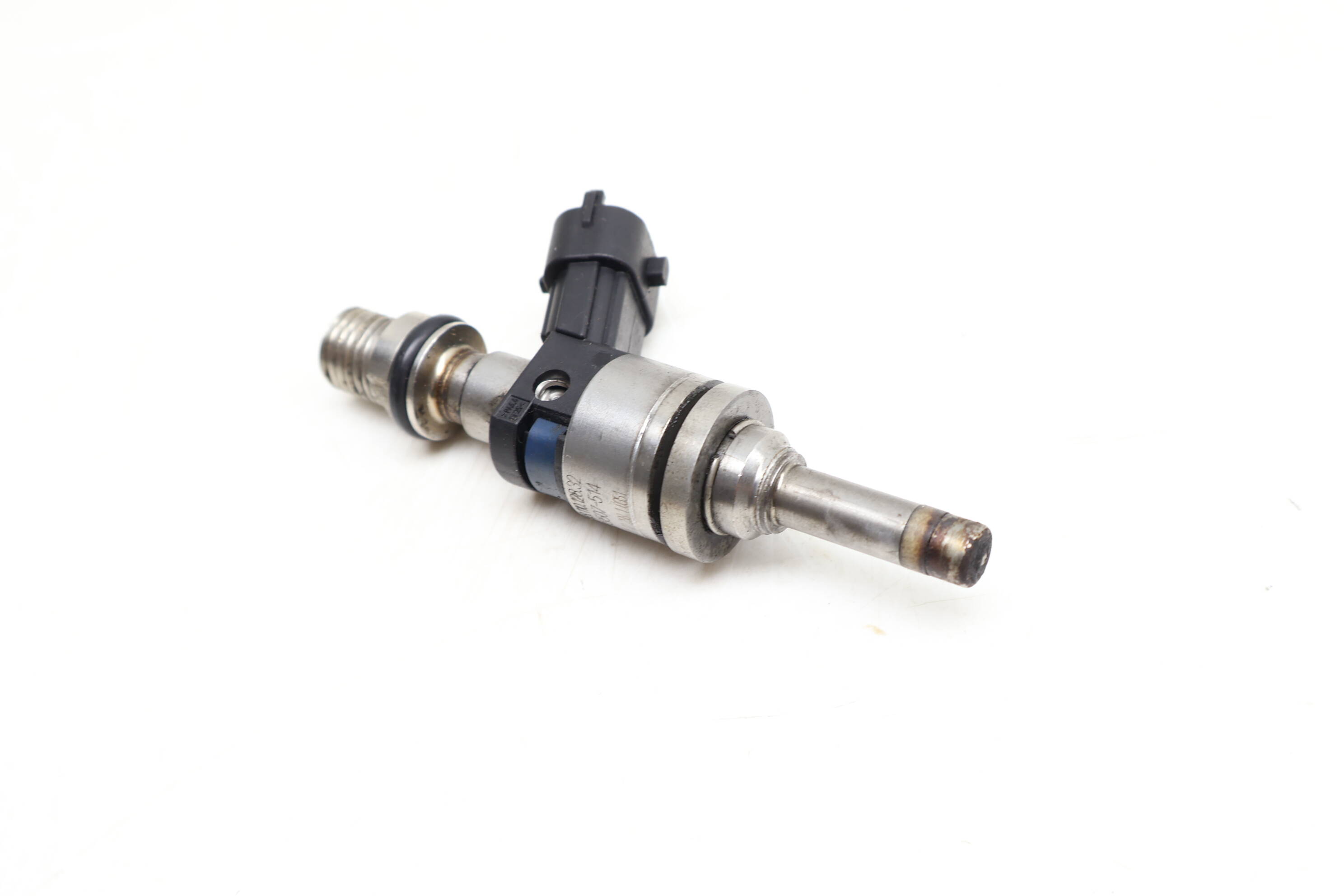 Fuel Injector 94811012832