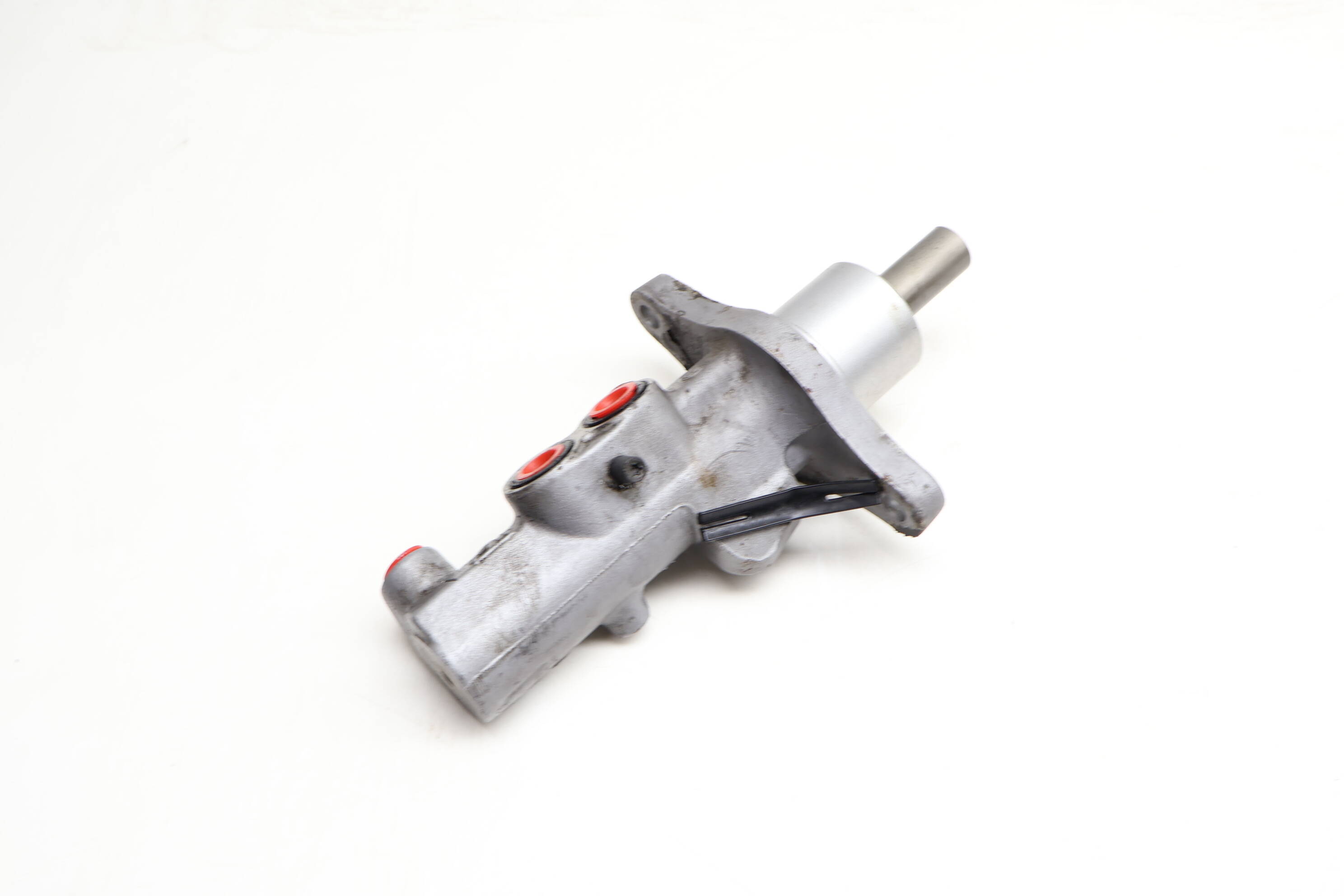 Audi Brake Master Cylinder 8J1611021D