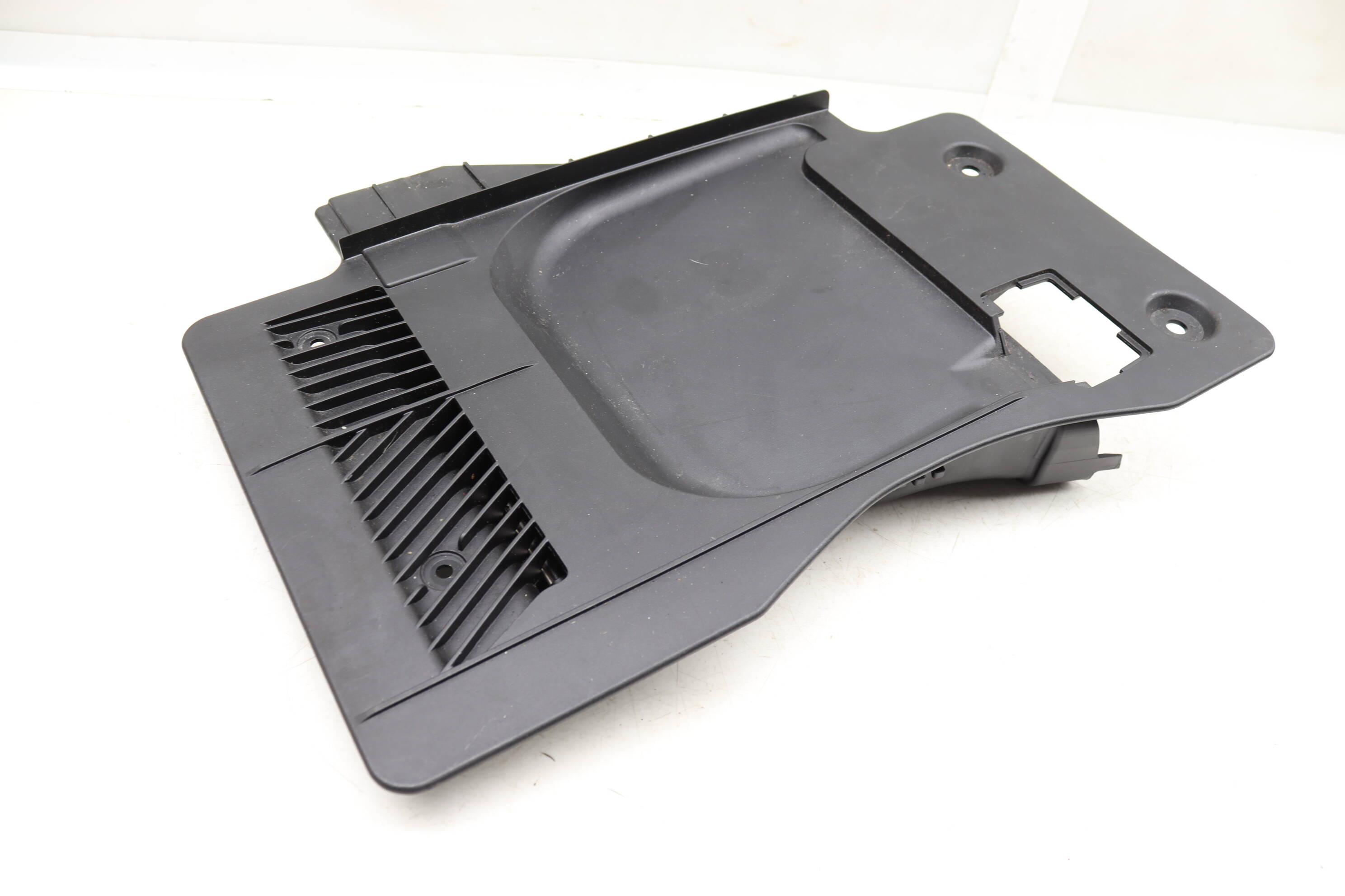 Lower Air Duct 64119242215