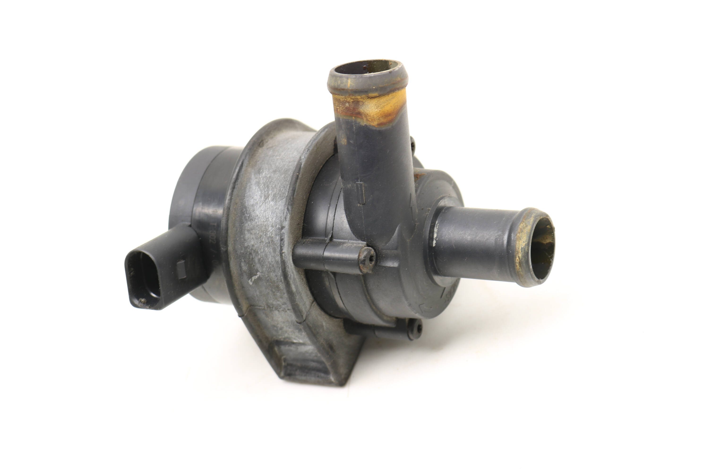 Auxiliary Coolant / Water Pump 06H965561