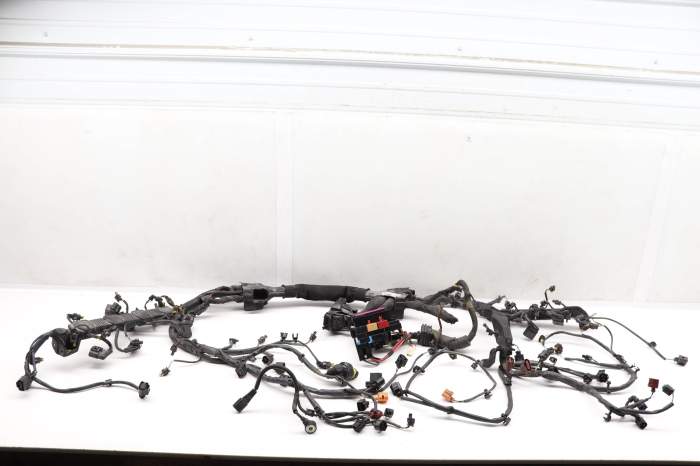 Engine Wiring Harness 4H1971713DA main product photo