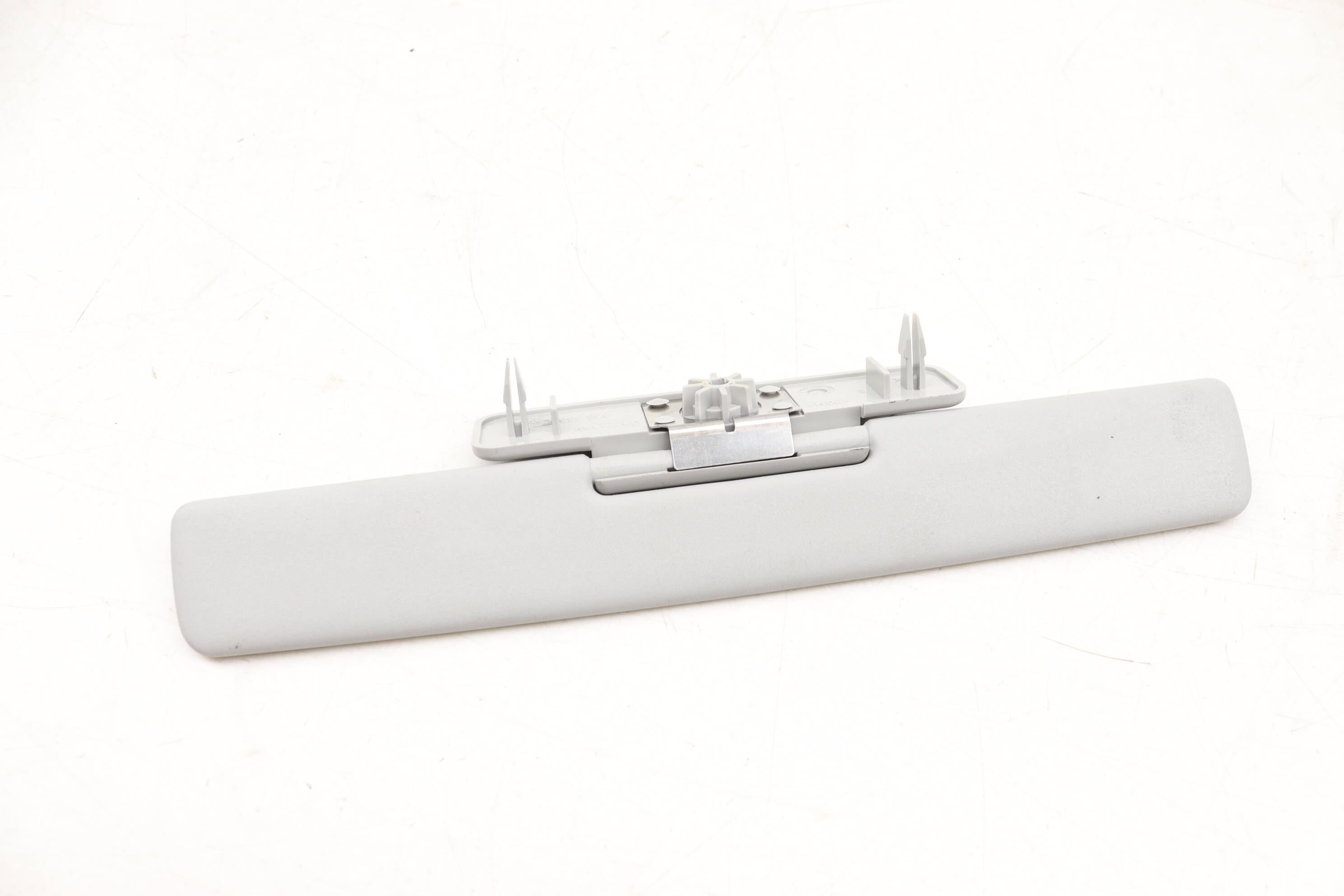 Center Sun Visor / Sunvisor 3B0858555D