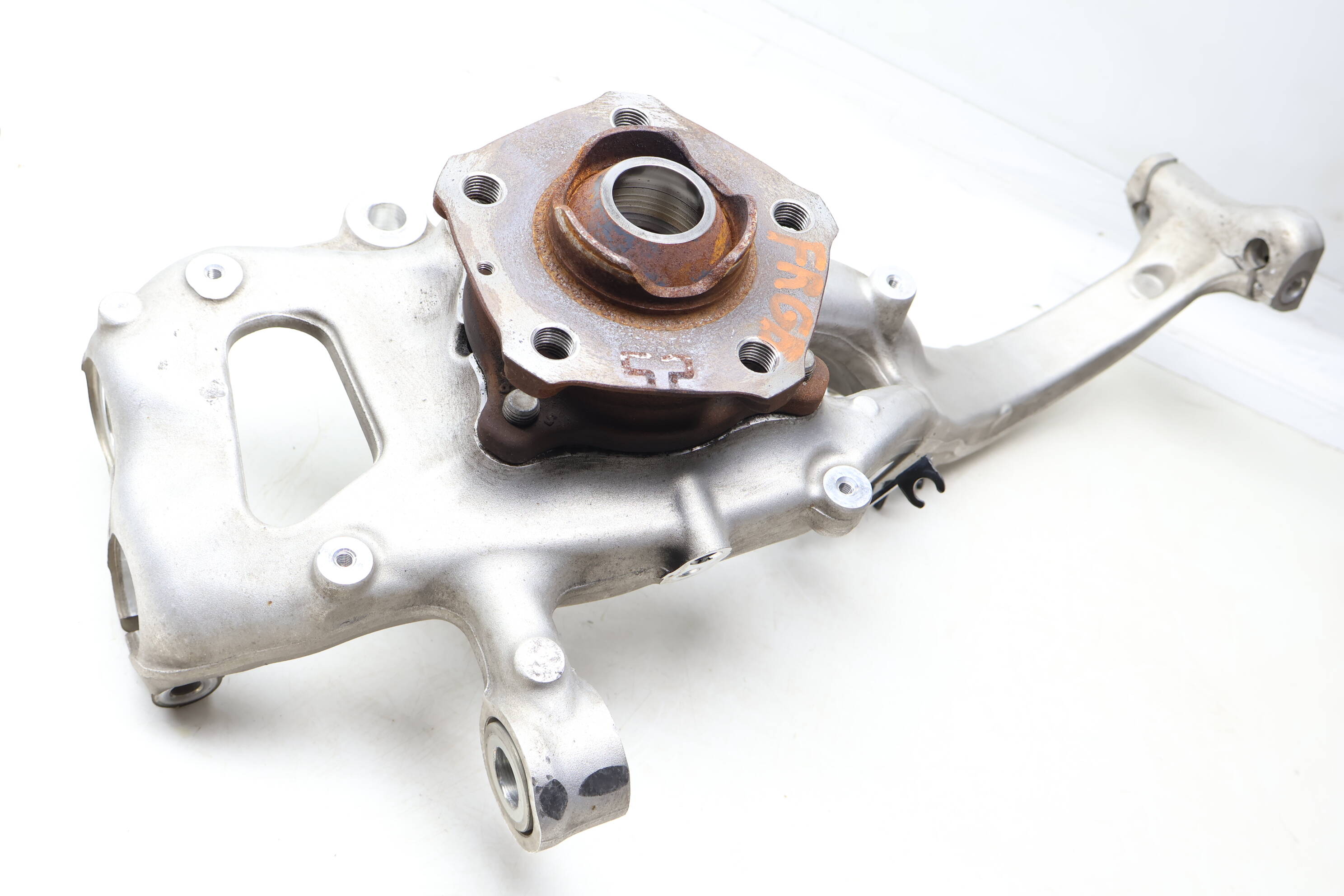 Spindle Knuckle W/ Wheel Bearing 8W0407242F